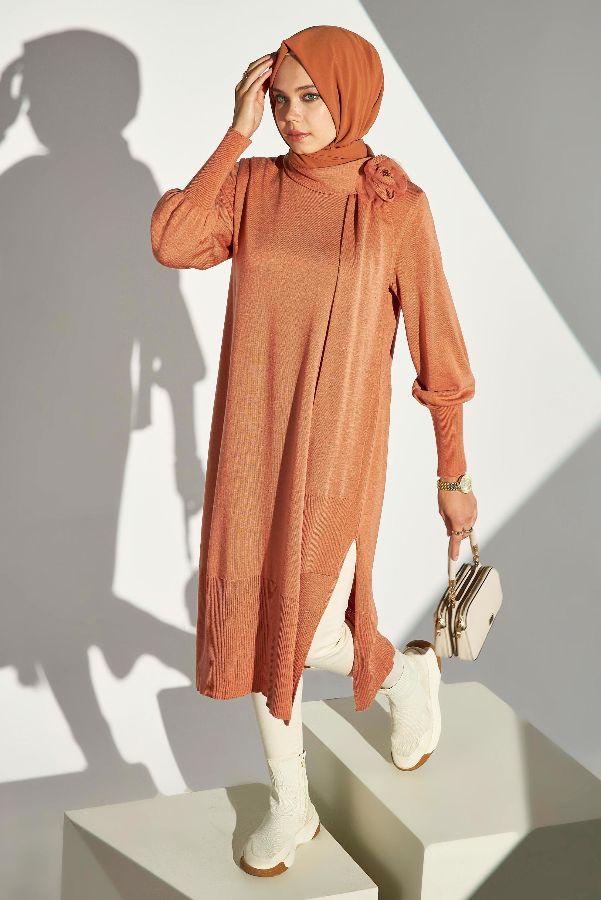 Hijab clothing PINK KNITWEAR TUNIC WITH BROOCH 44913