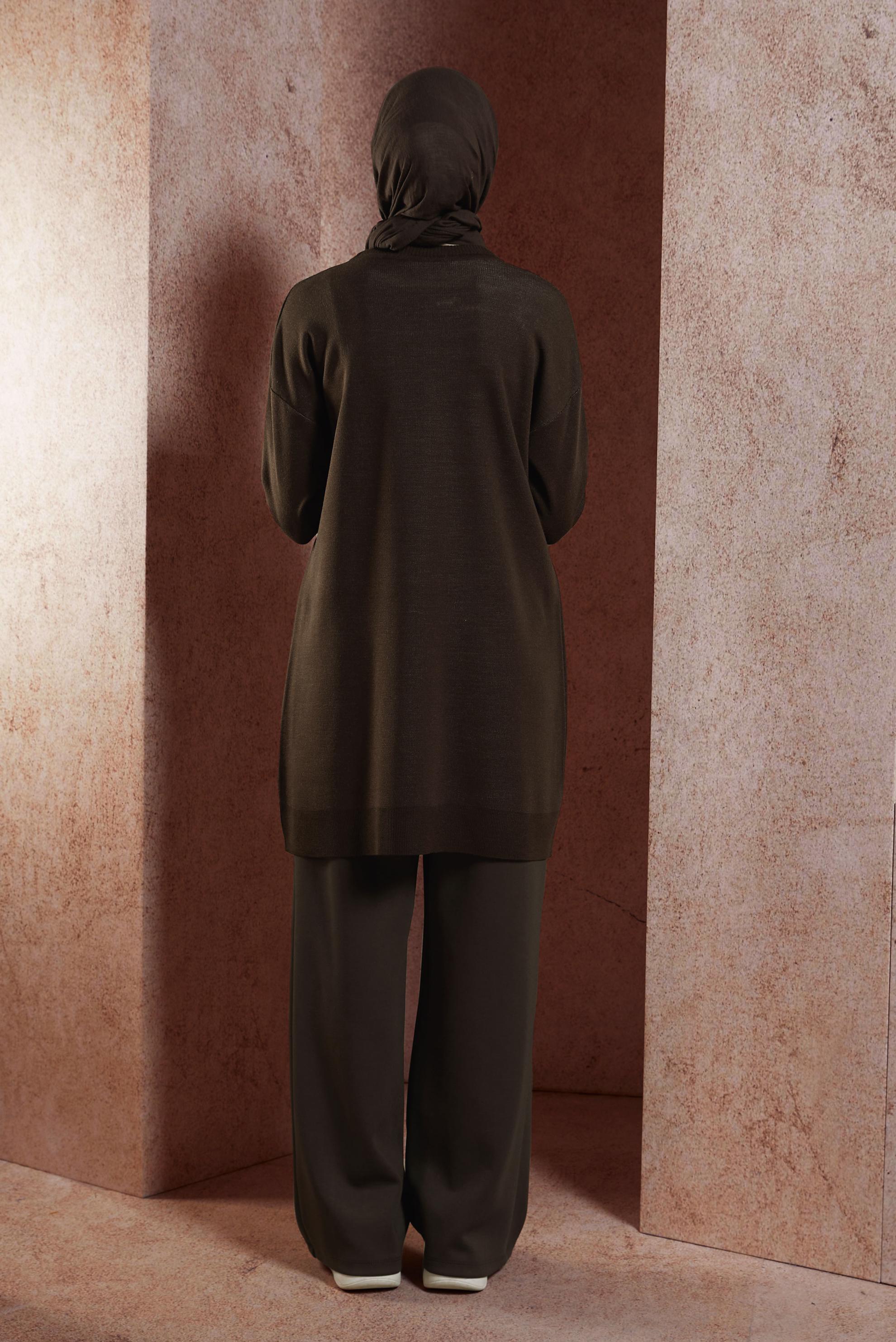 Tesettür giyim KAHVE BONCUK İŞLEMELİ TRİKO TUNİK 44914