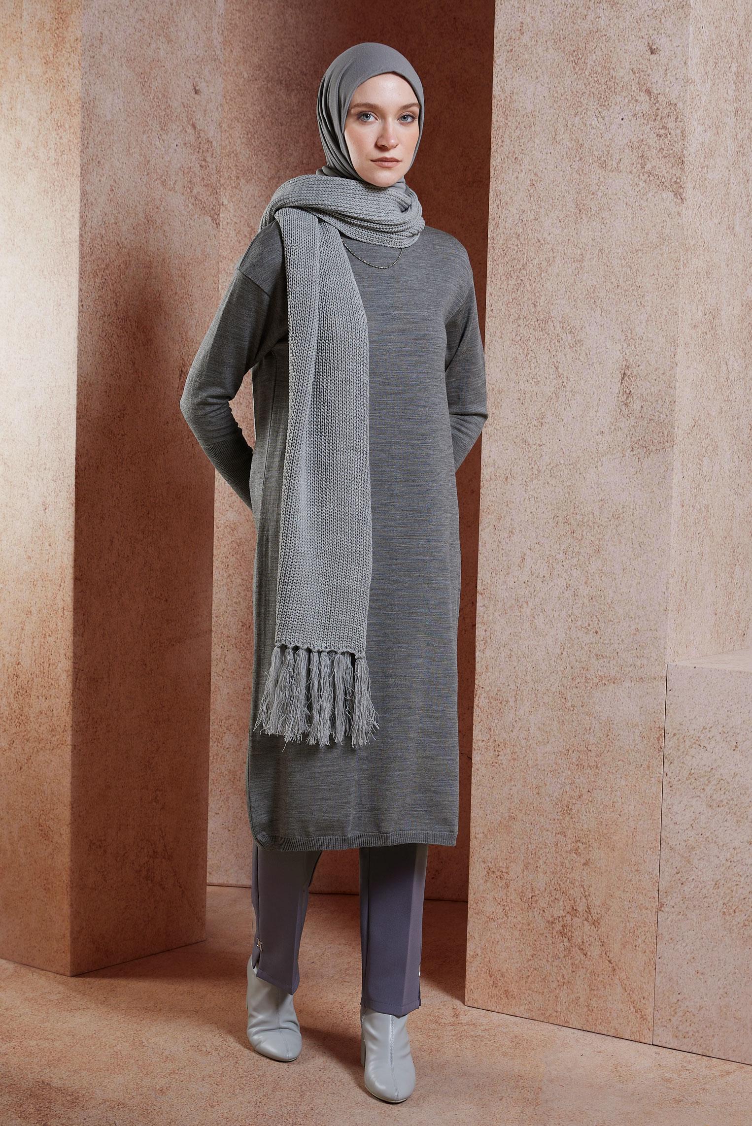 Tesettür giyim GRİ UZUN TRİKO TUNİK 44925