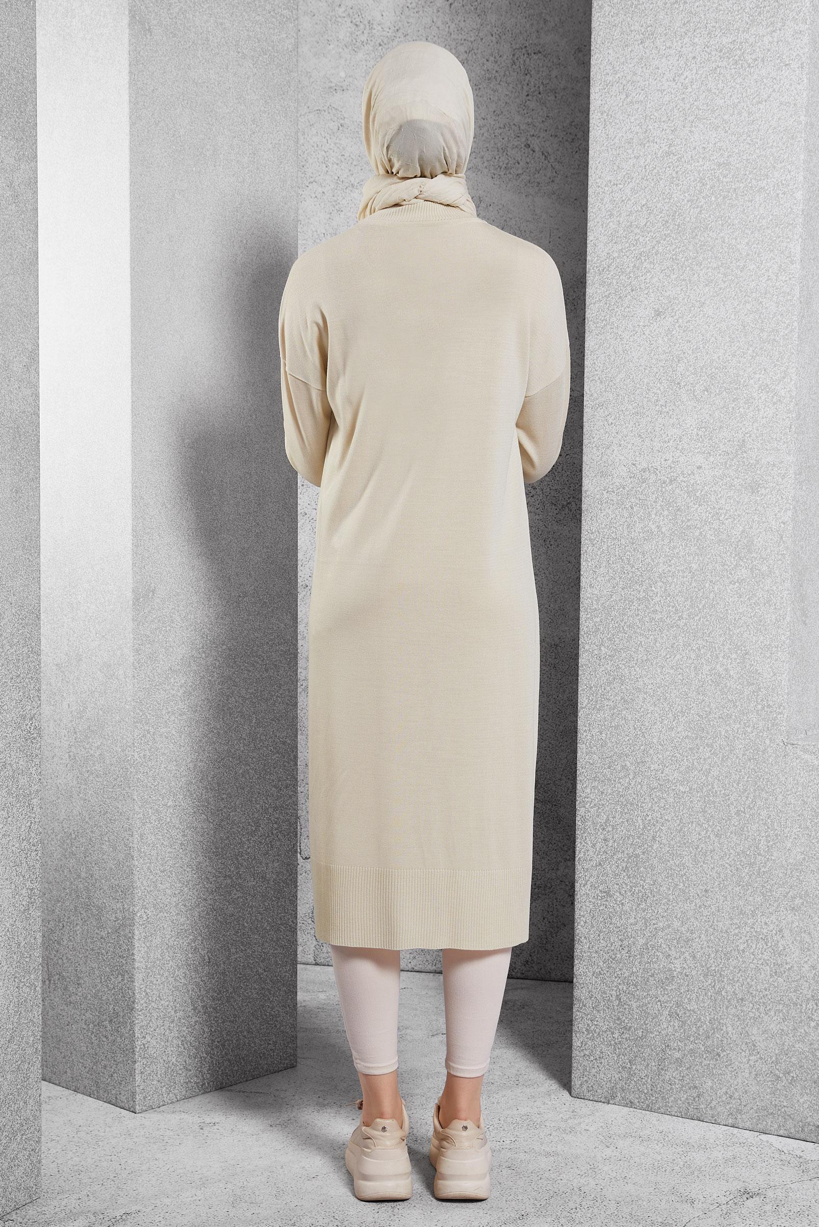 Tesettür giyim BEJ UZUN TRİKO TUNİK 44929