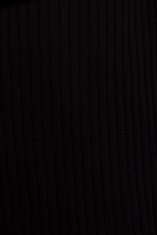 Tesettür giyim SİYAH BOĞAZLI YAKA TRİKO TUNİK 44930 - ALVİNA