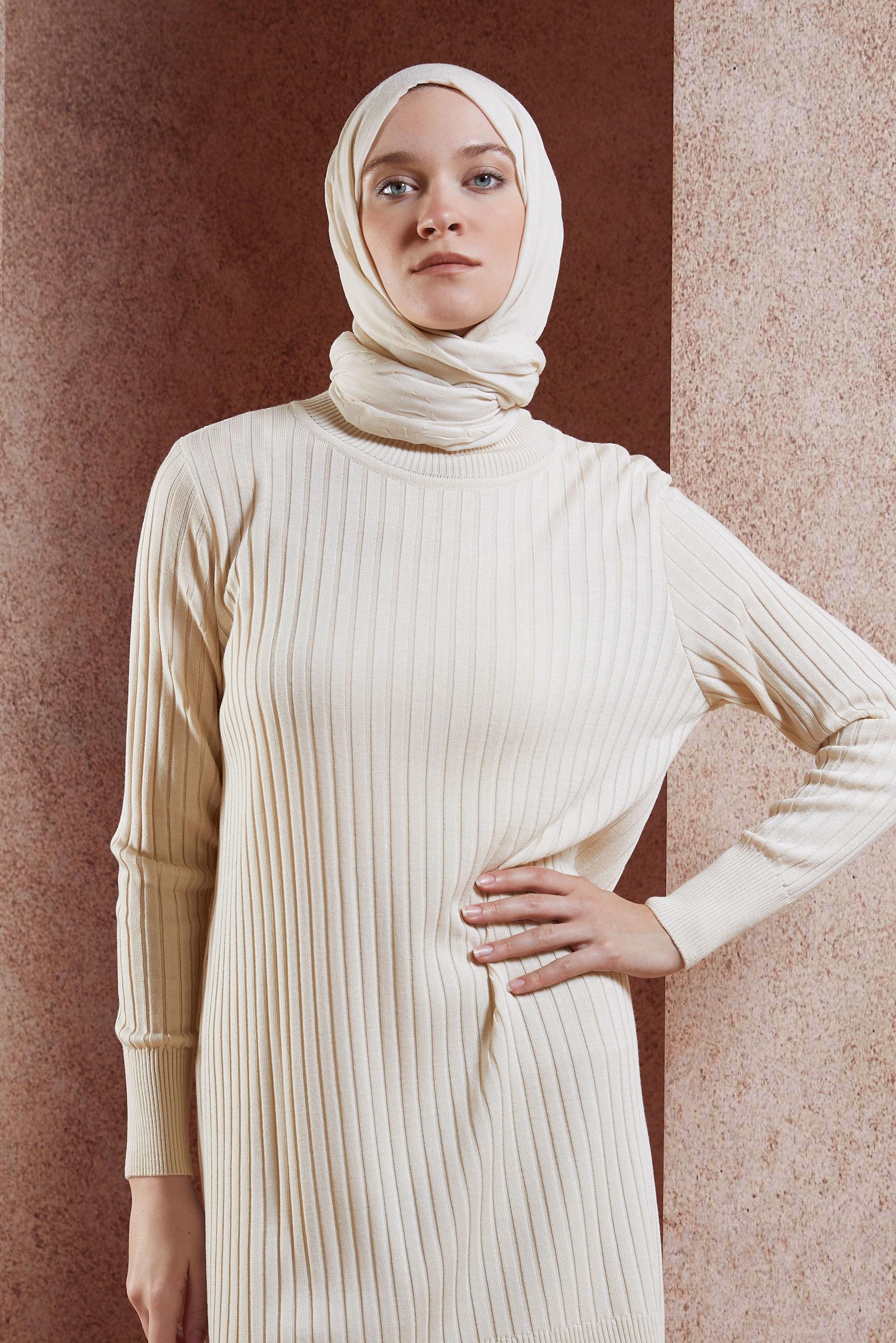 Tesettür giyim BEJ TESETTÜR TRİKO TUNİK 44932