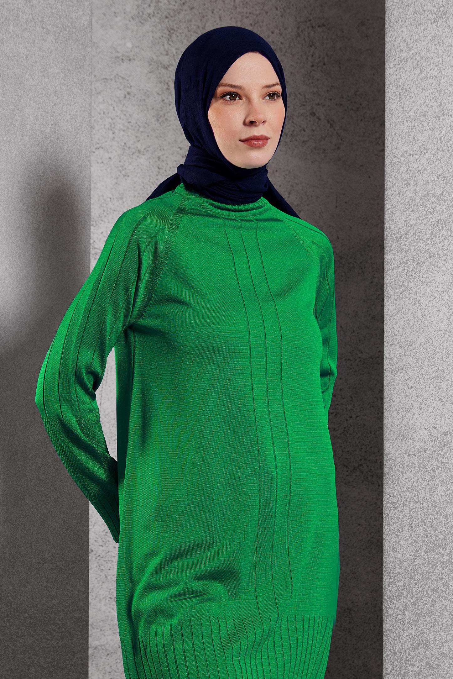 Vêtements hijab VERT TUNIQUE EN TRICOT MODESTE 44982