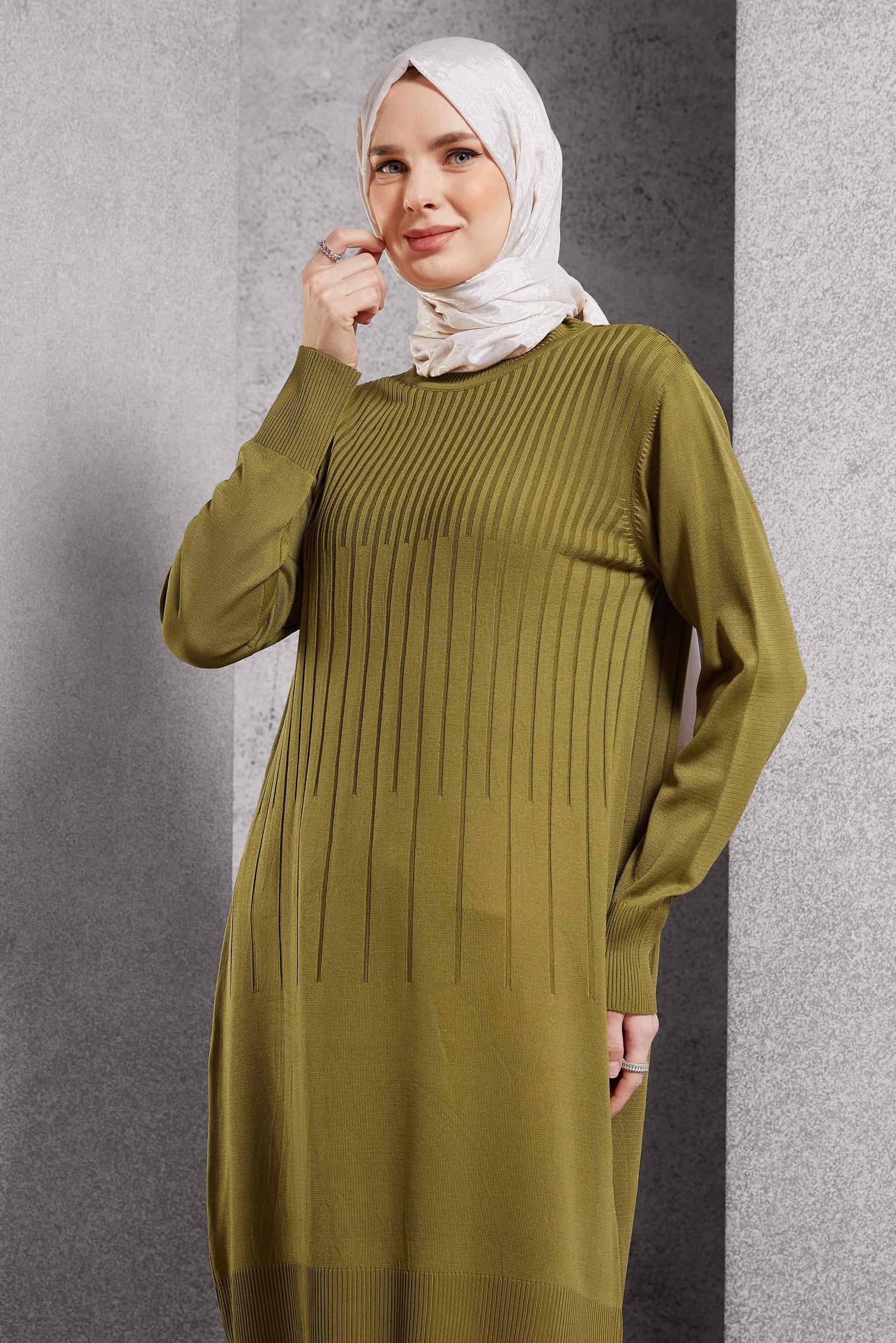 Tesettür giyim YEŞİL TRİKO TUNİK 44986