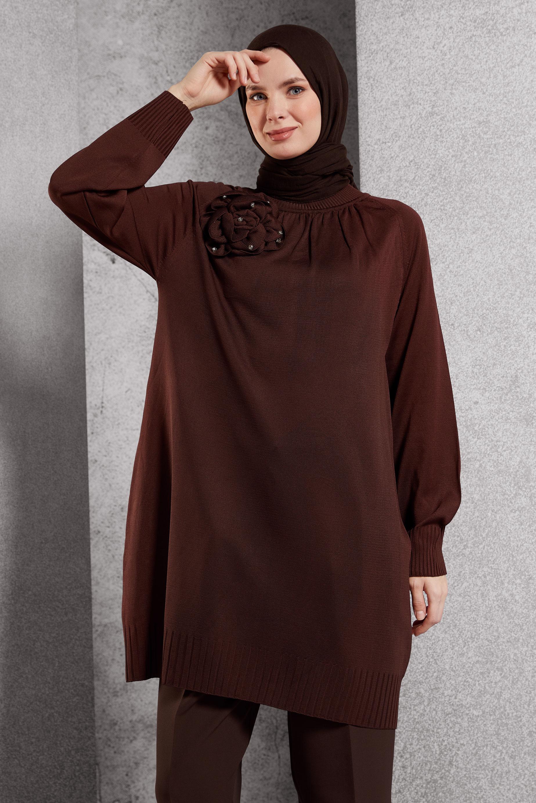 Vêtements hijab BRUN TUNIQUE EN TRICOT AVEC BROCHE 44987