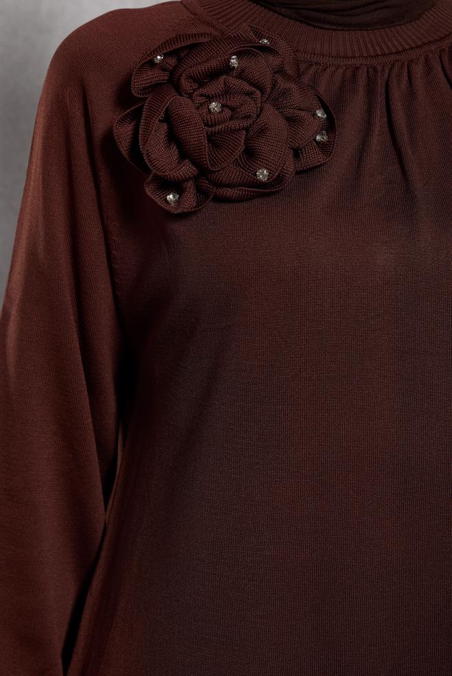 Vêtements hijab BRUN TUNIQUE EN TRICOT AVEC BROCHE 44987 - ALVİNA