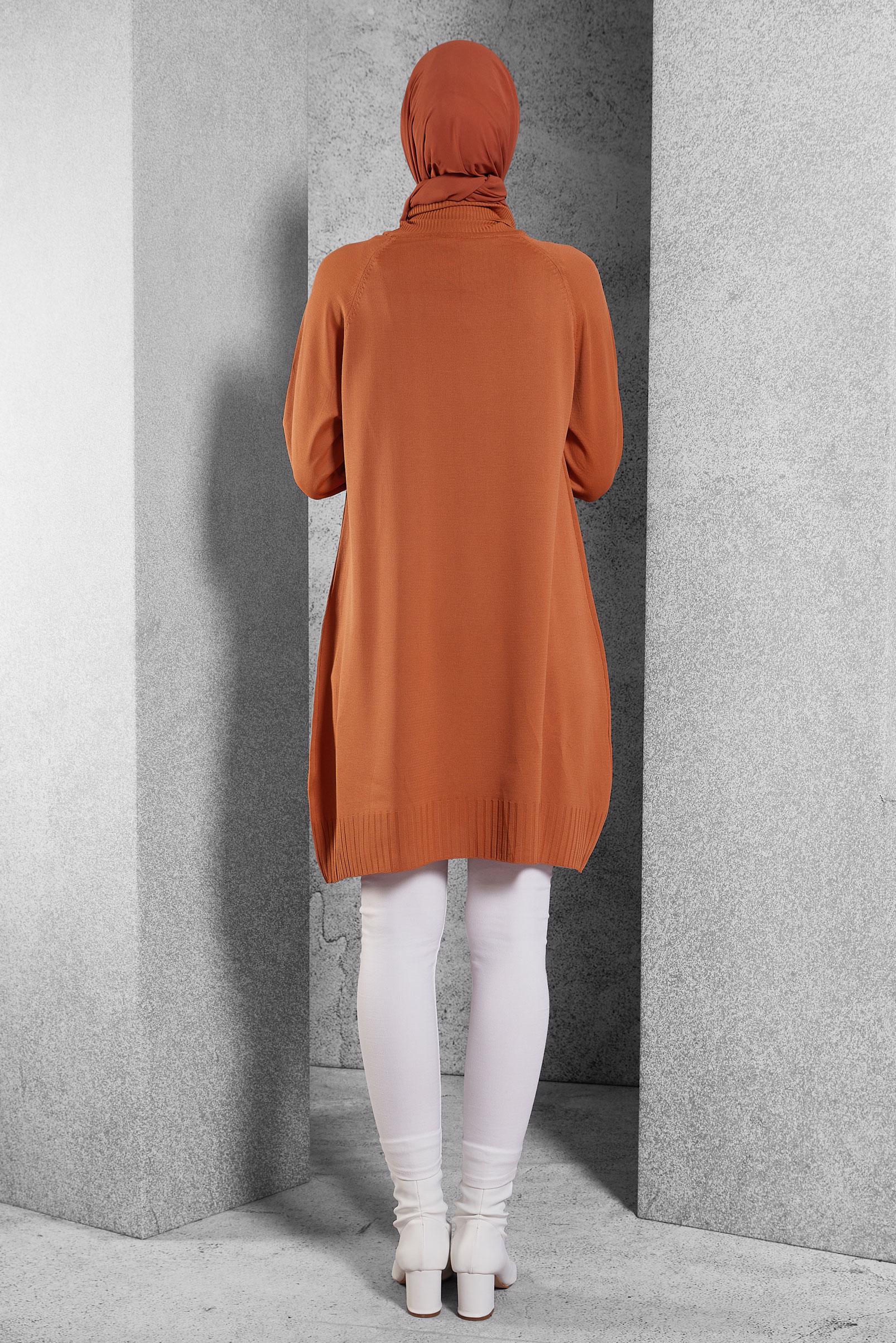 Vêtements hijab ORANGE TUNIQUE EN TRICOT AVEC BROCHE 44987