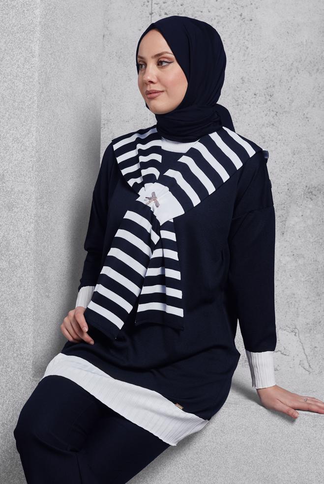 Hijab clothing NAVY BLUE KNITWEAR TUNIC WITH BROOCH 44990 - ALVİNA