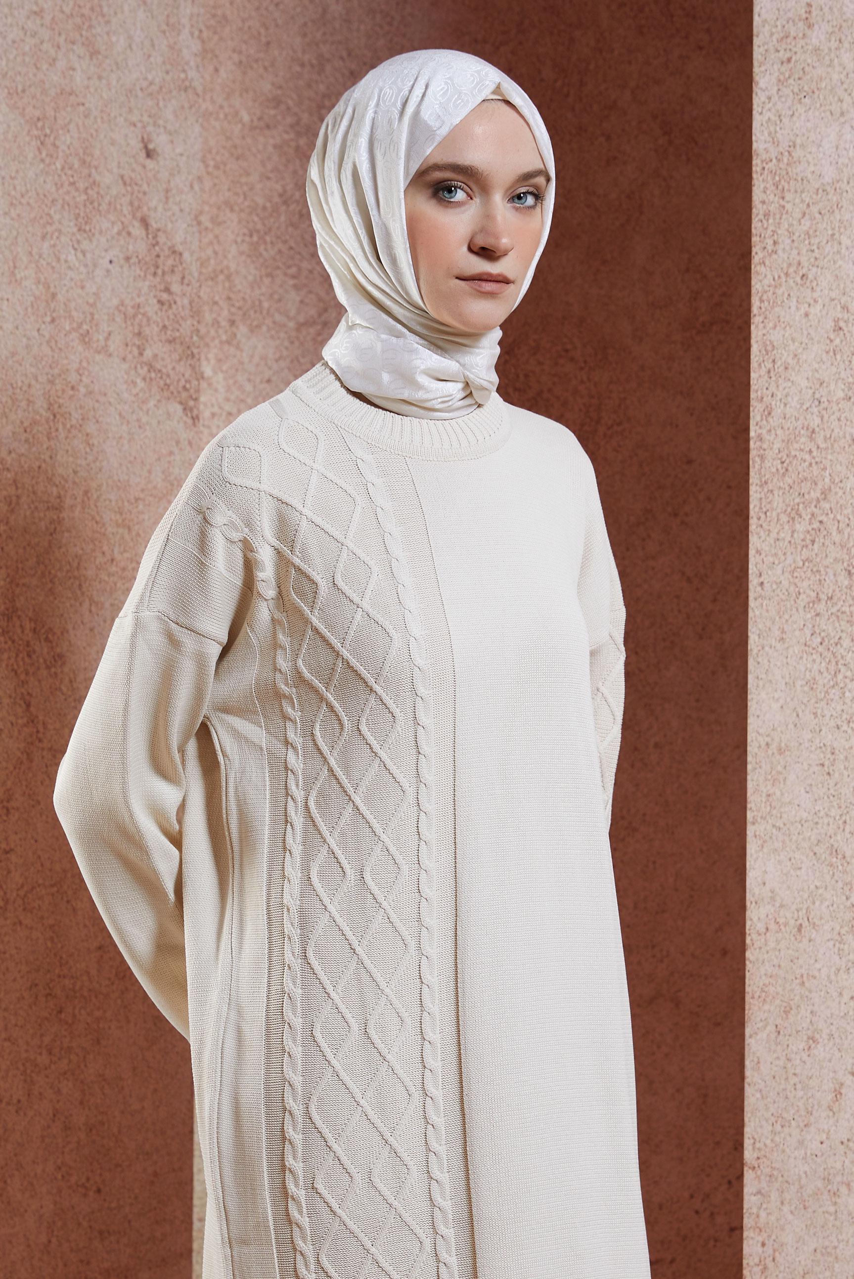 Vêtements hijab BEIGE TUNIQUE EN TRICOT 44994