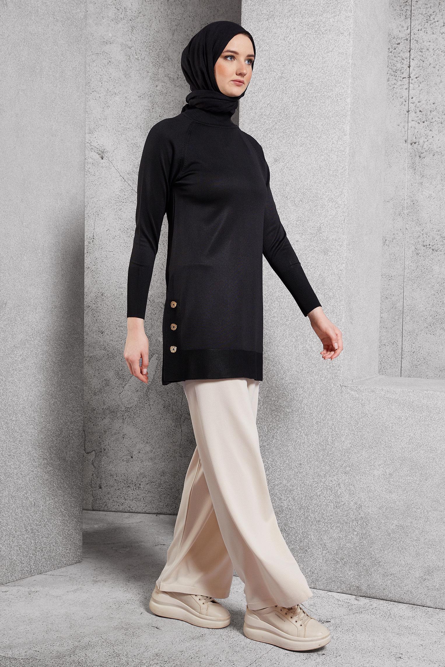 Tesettür giyim SİYAH DÜĞME DETAYLI TRİKO TUNİK 45018