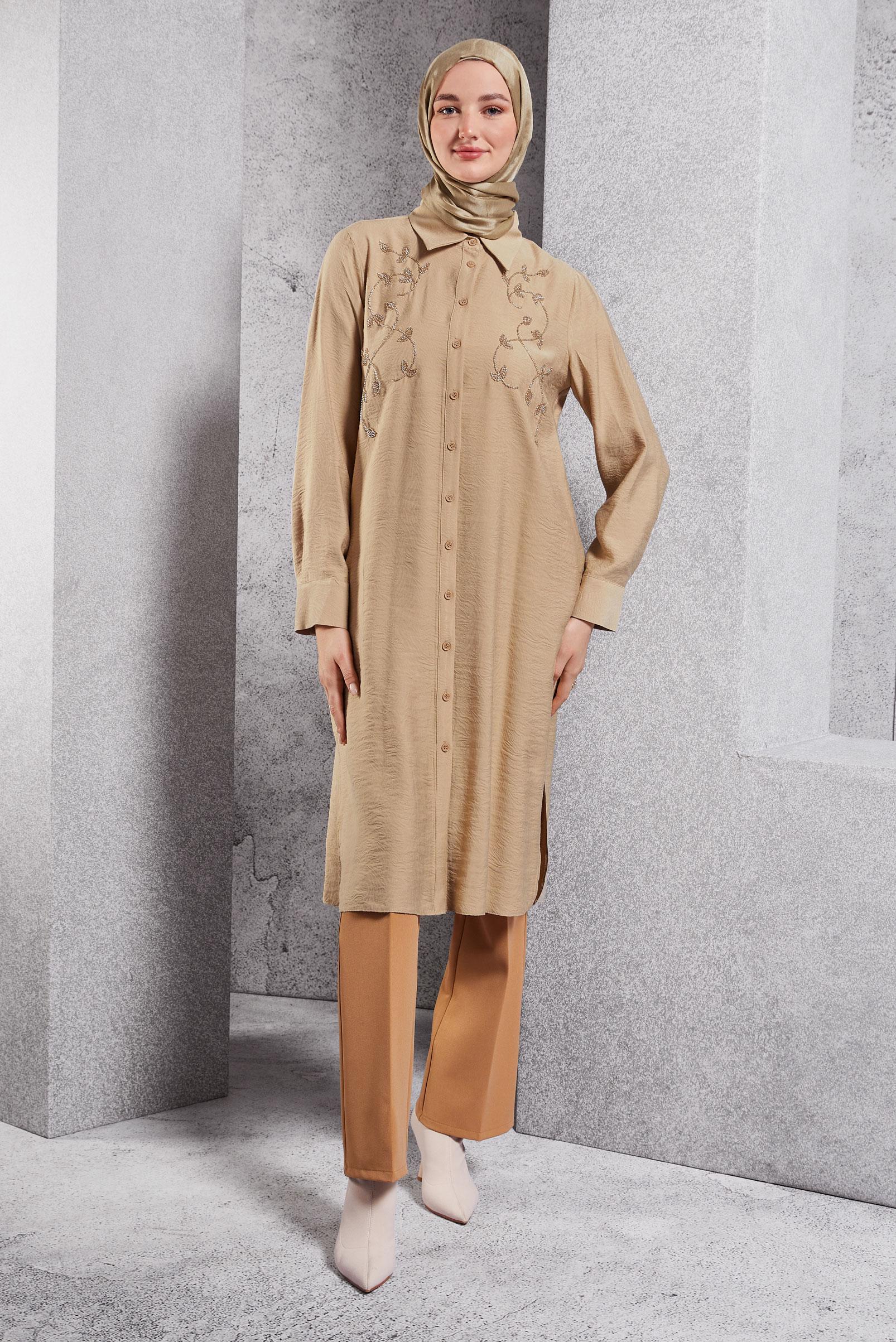 Tesettür giyim BEJ JAKARLI UZUN TUNİK 45044