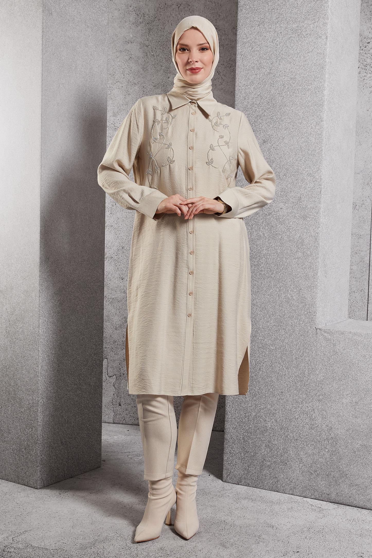Tesettür giyim BEJ JAKARLI UZUN TUNİK 45044
