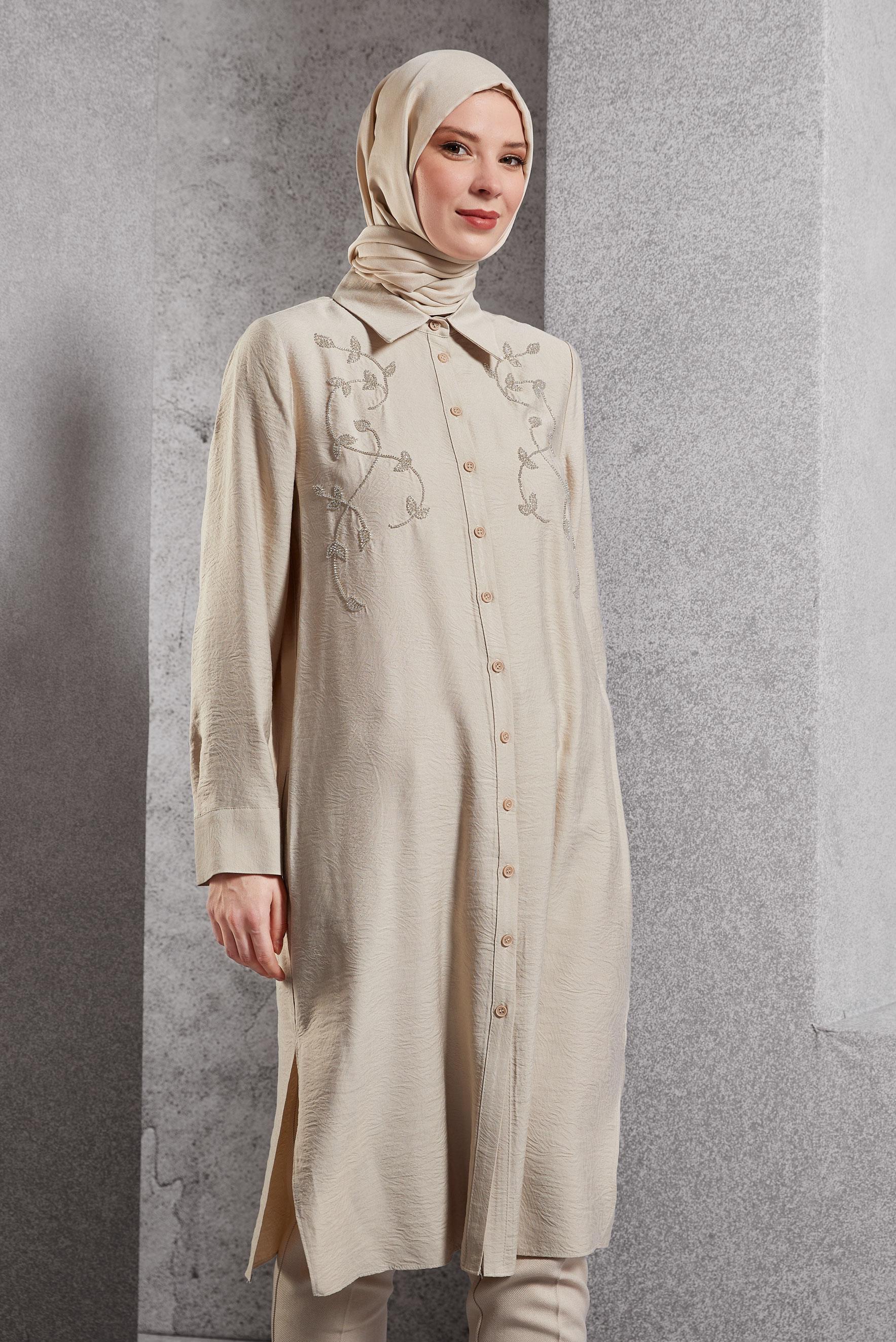 Tesettür giyim BEJ JAKARLI UZUN TUNİK 45044