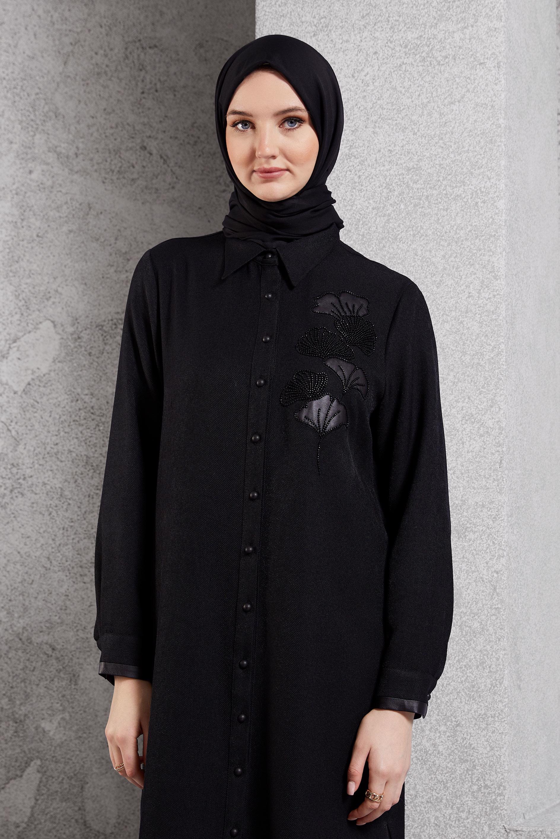 Tesettür giyim SİYAH İŞLEMELİ UZUN TUNİK 45061