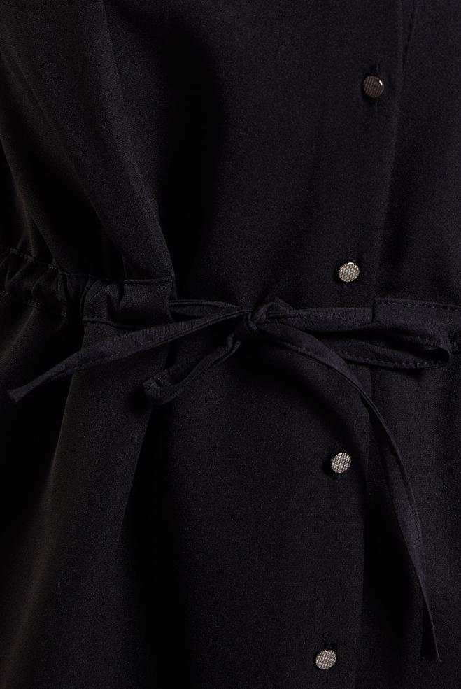 Tesettür giyim SİYAH BAĞCIK DETAYLI TUNİK 45147 - ALVİNA