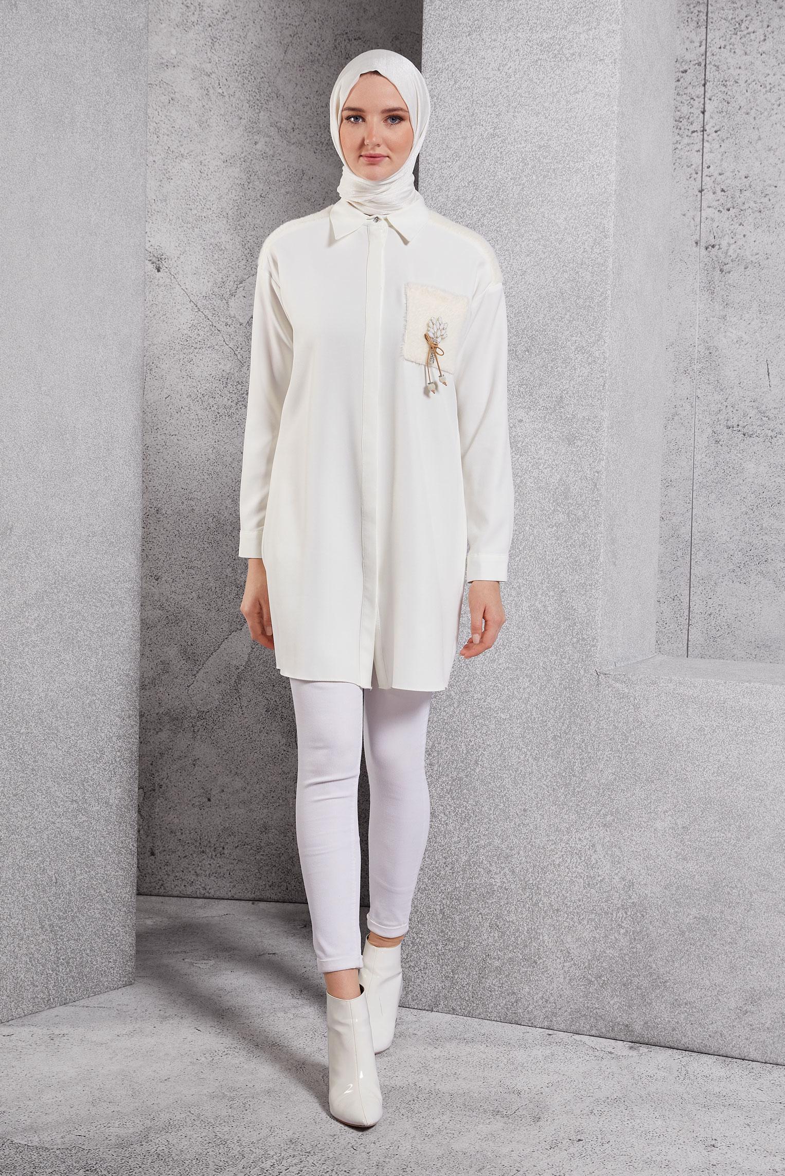 Vêtements hijab BLANC TUNIQUE AVEC BROCHE 45148