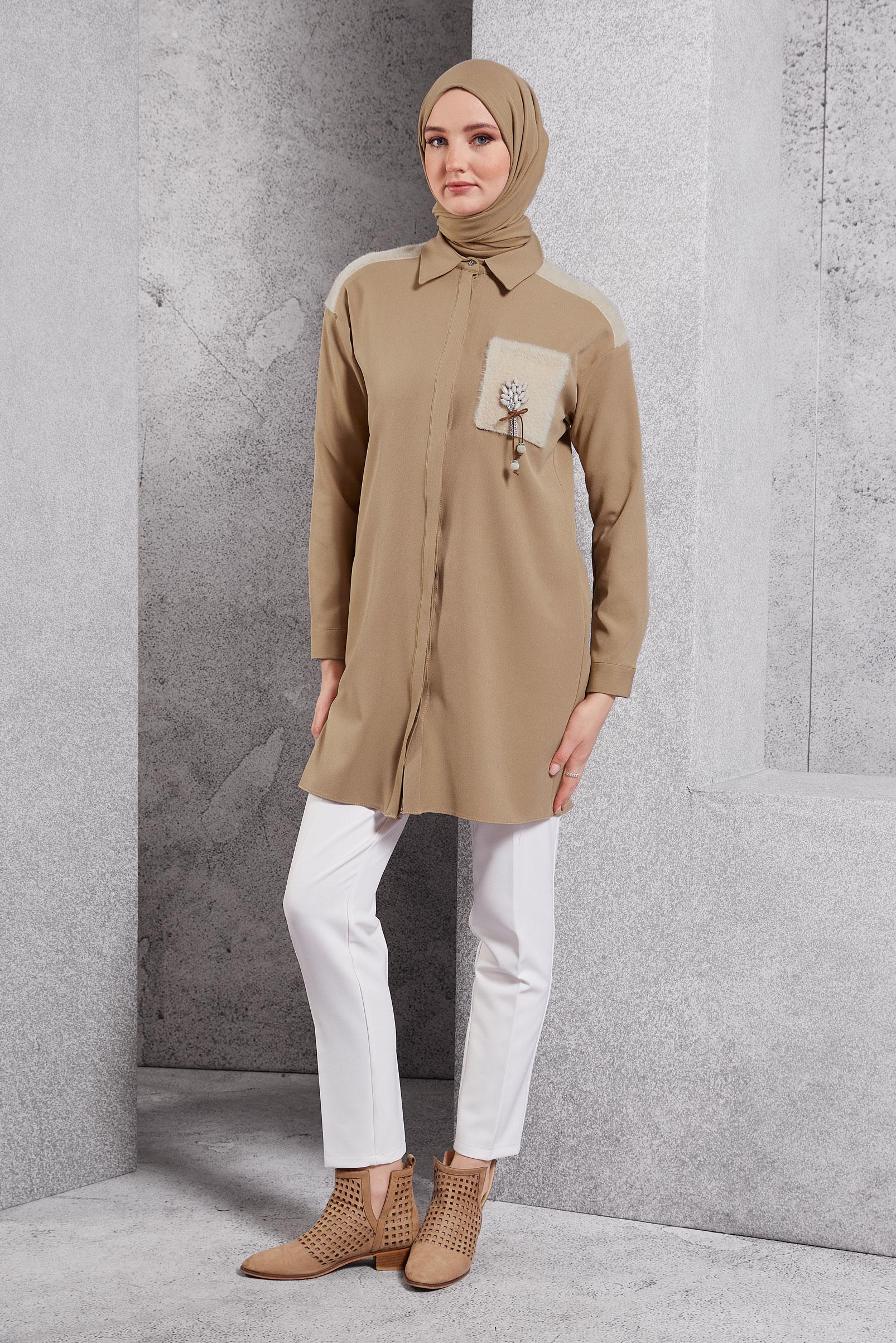 Tesettür giyim KUM BROŞ DETAYLI TESETTÜR TUNİK 45148