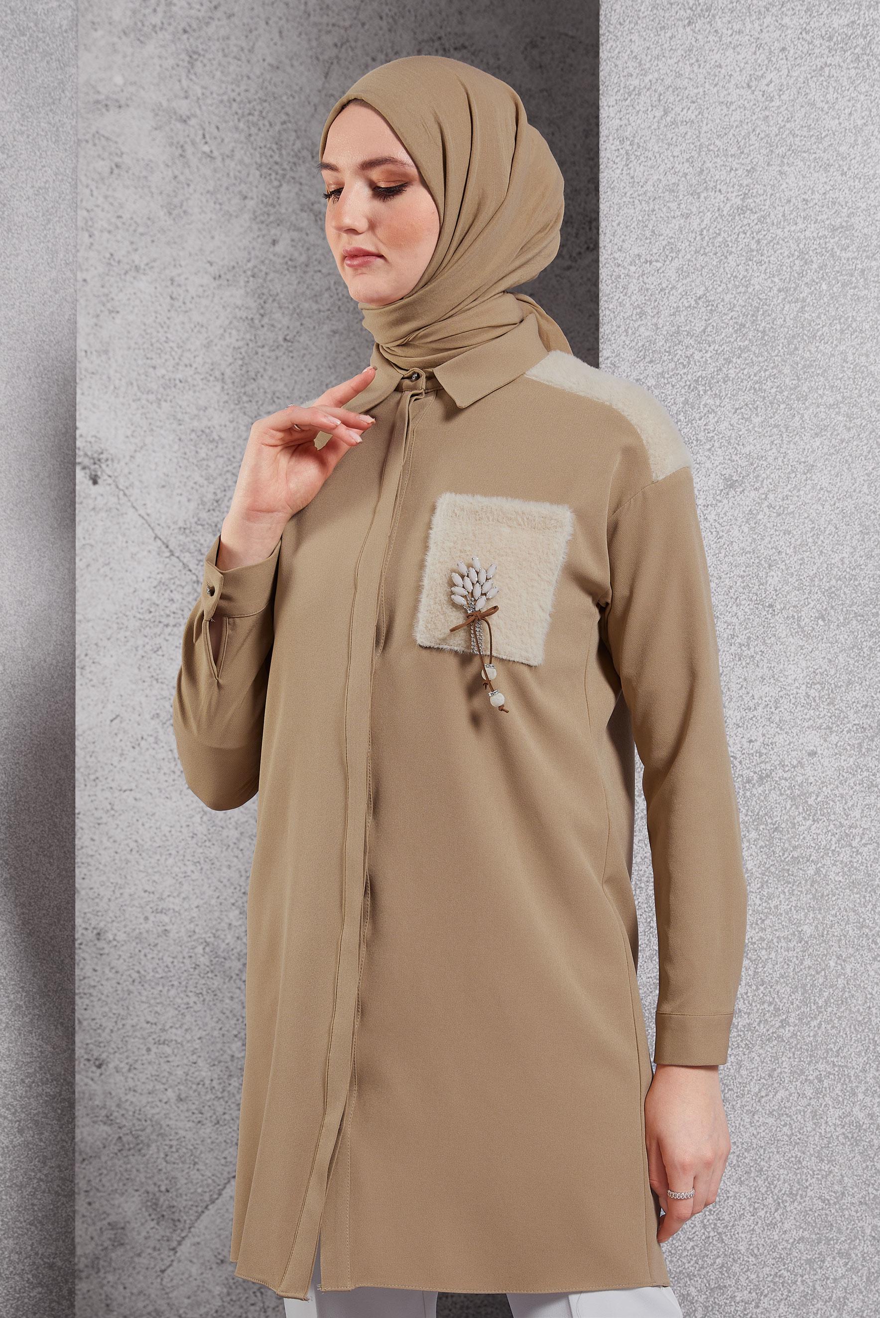 Tesettür giyim KUM BROŞ DETAYLI TESETTÜR TUNİK 45148