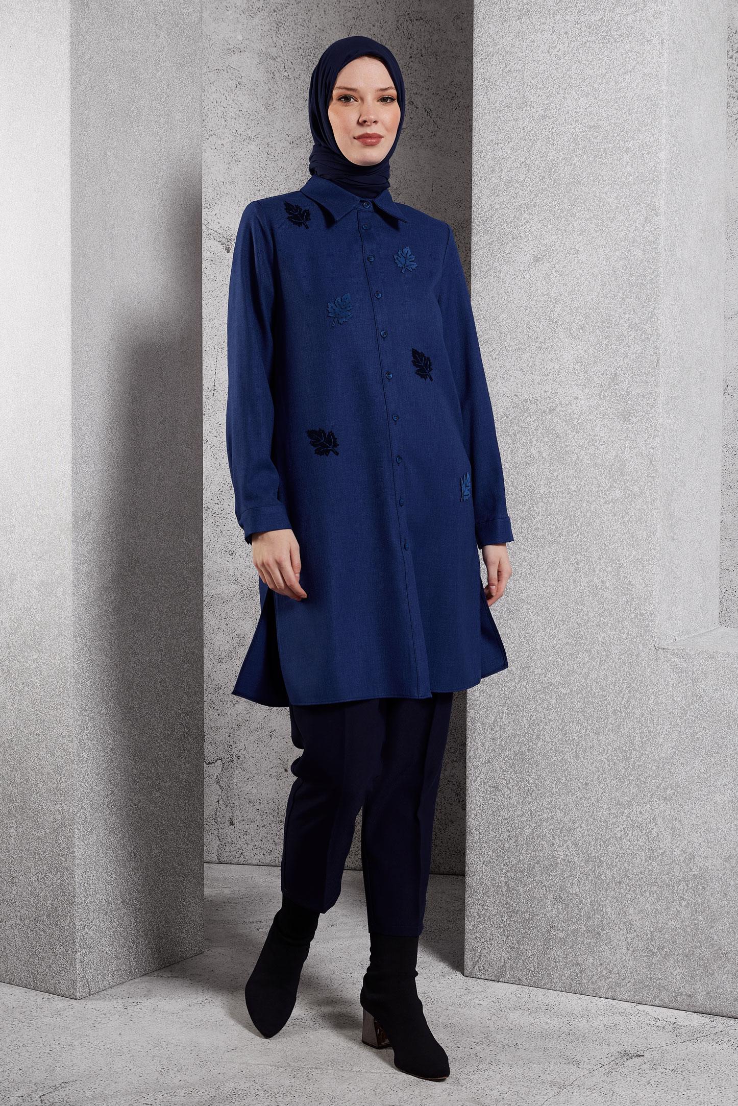 Tesettür giyim LACİVERT YAPRAK DESENLİ TUNİK 45149