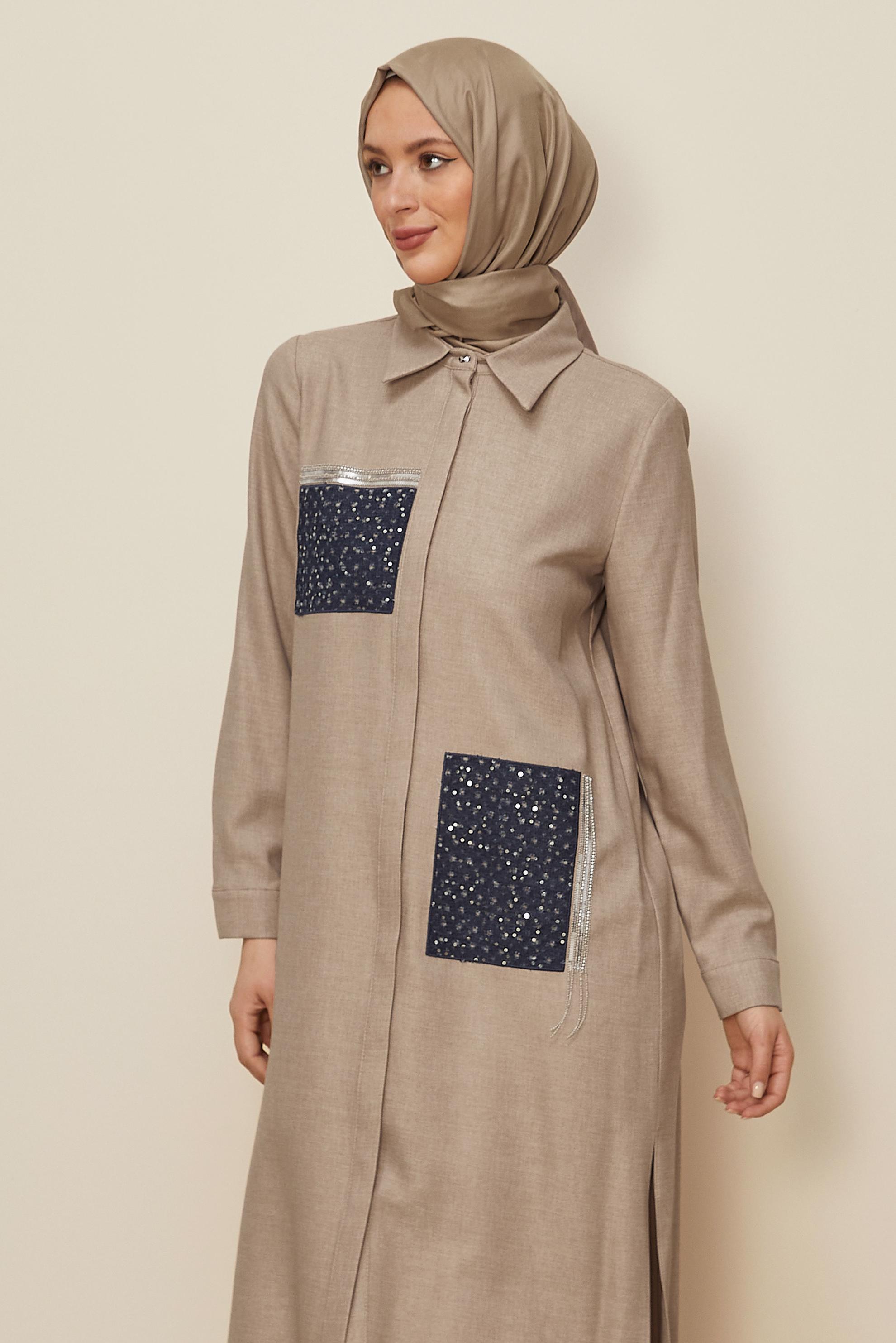 Vêtements hijab BEIGE TUNIQUE AVEC DÉTAIL DE GEMMES 45157