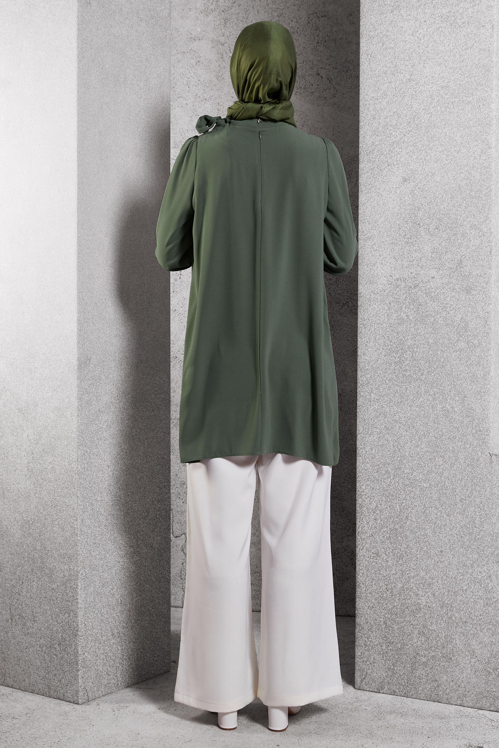 Tesettür giyim HAKİ YAKASI BAĞLAMALI TUNİK 45171