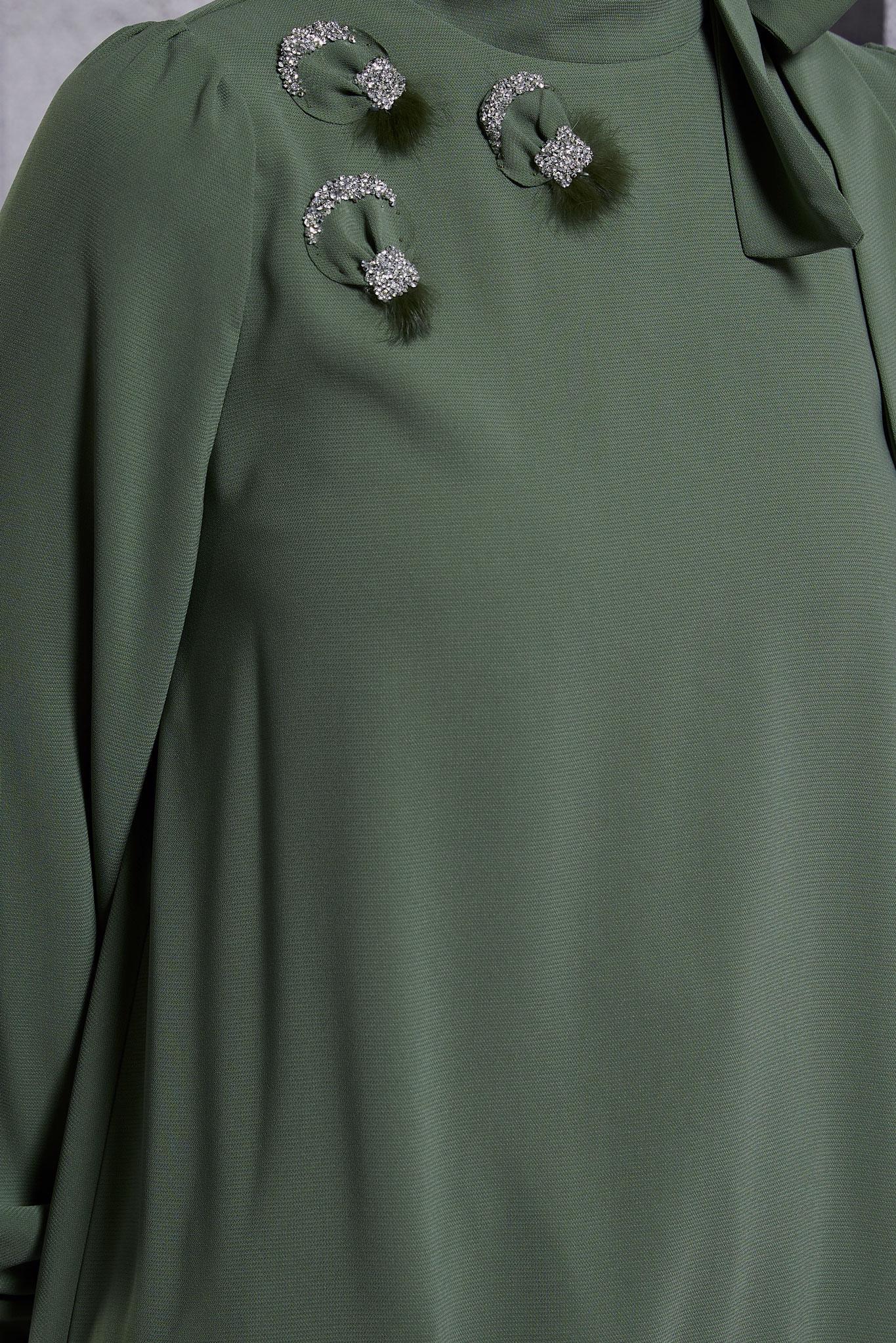 Tesettür giyim HAKİ YAKASI BAĞLAMALI TUNİK 45171