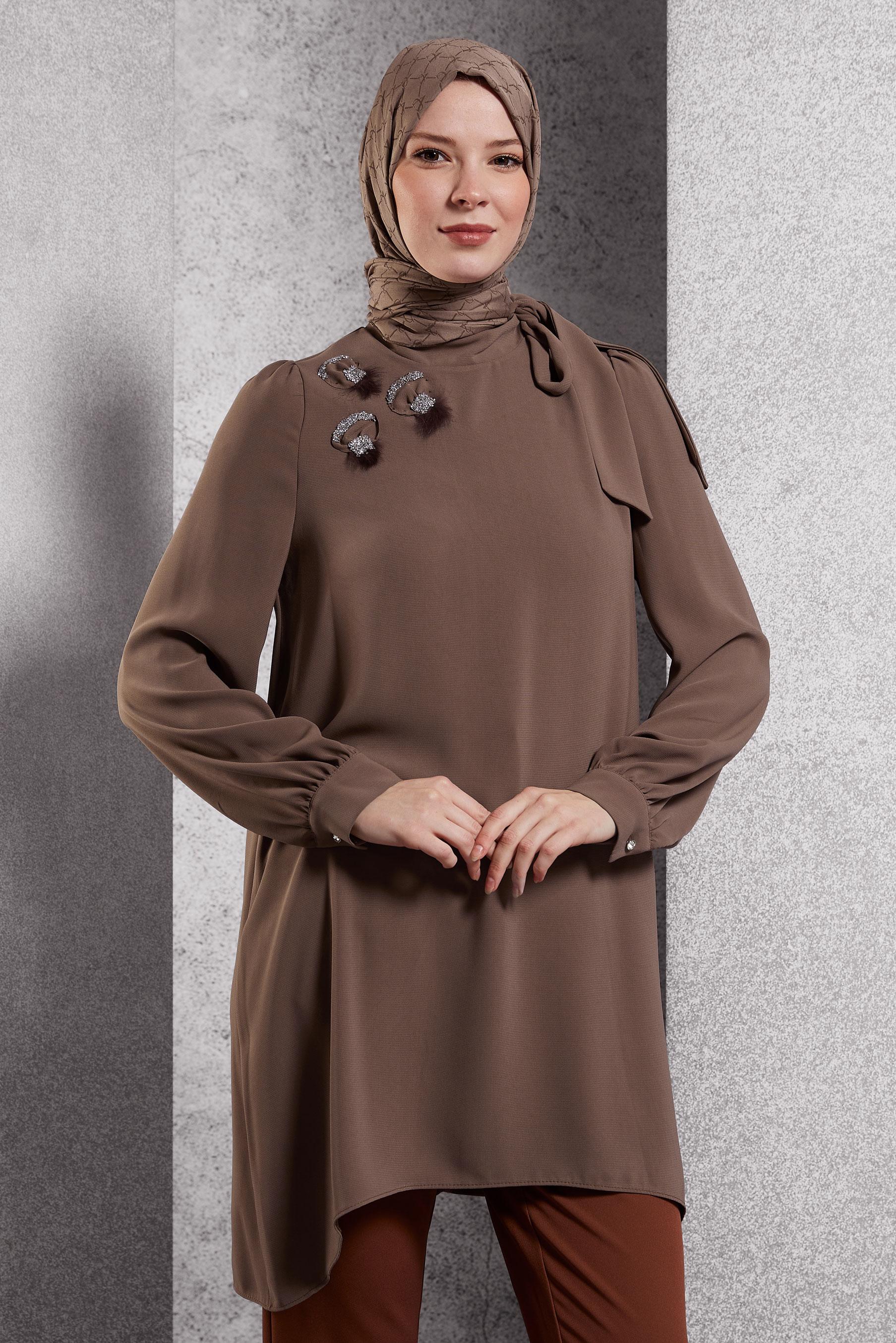 Tesettür giyim VİZON YAKASI BAĞLAMALI TUNİK 45171