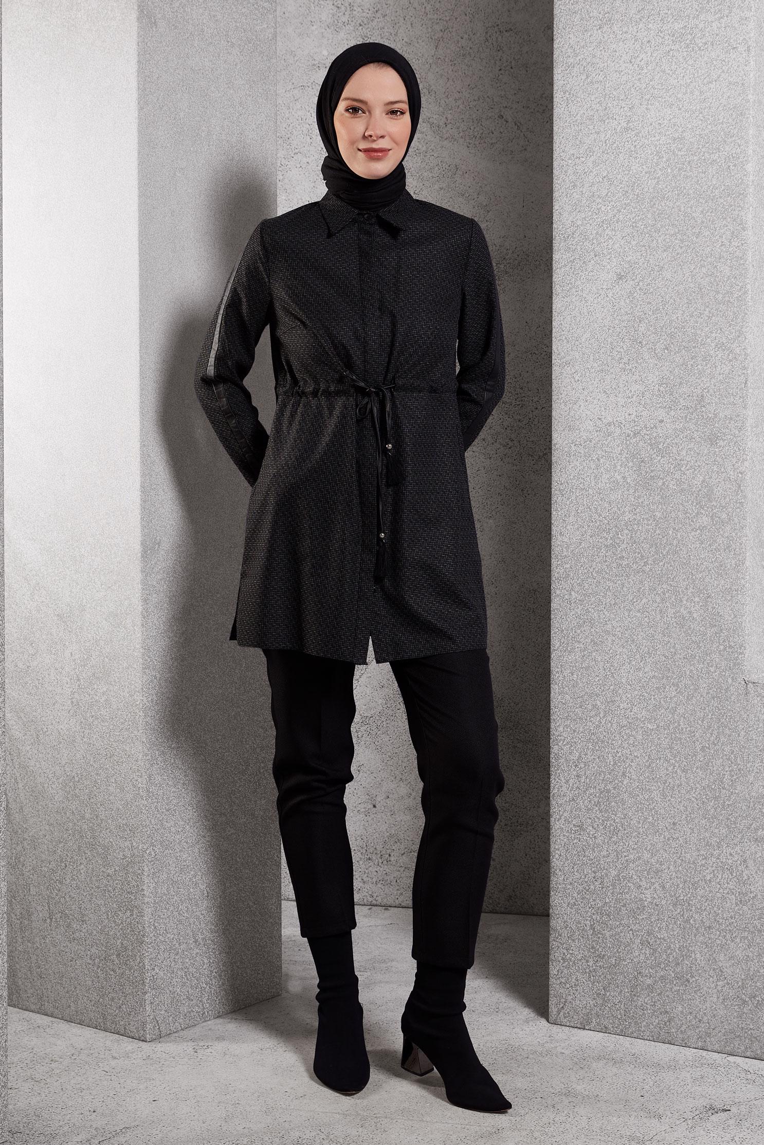 Tesettür giyim SİYAH BELİ BÜZGÜLÜ TUNİK 45178