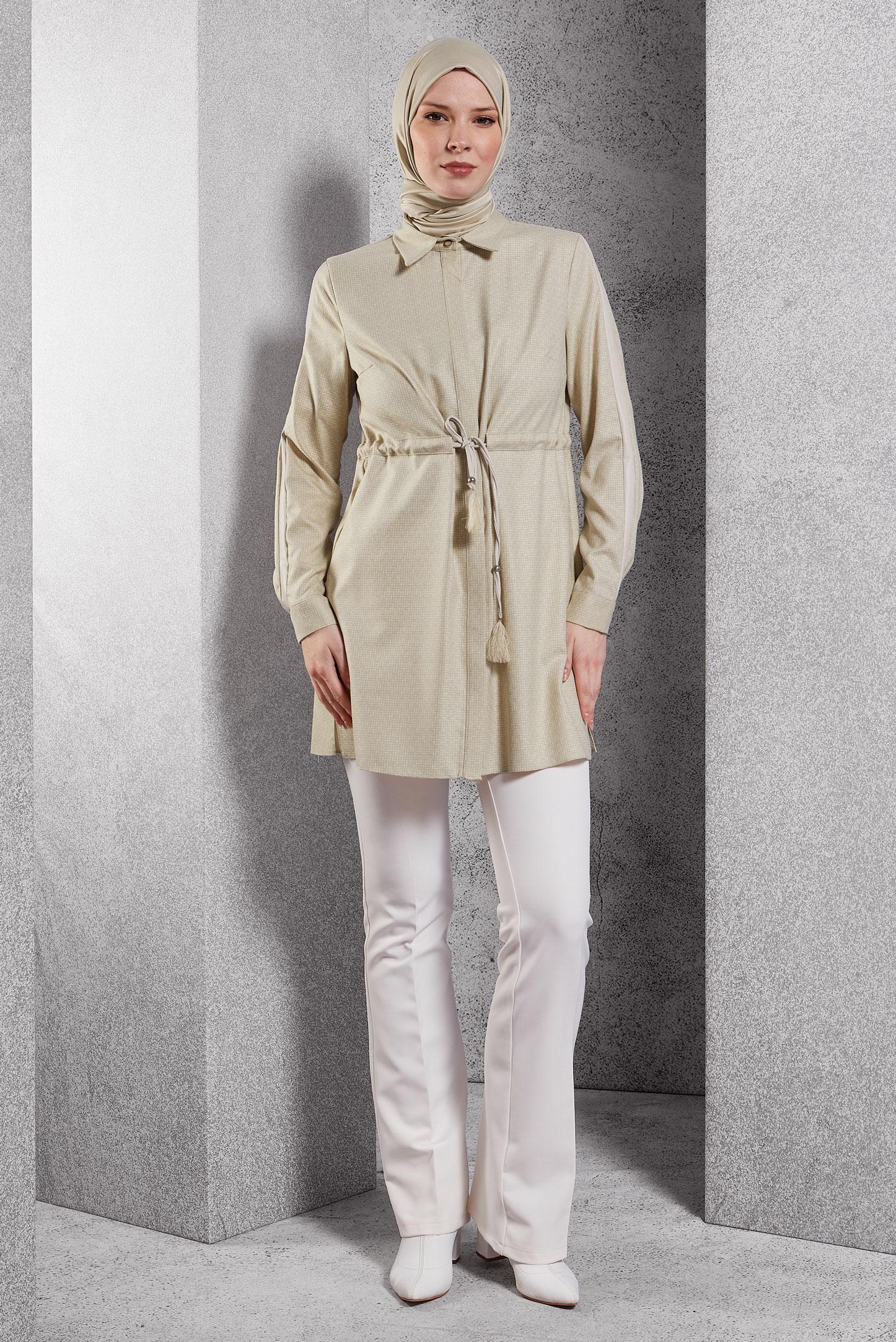 Tesettür giyim BEJ BELİ BÜZGÜLÜ TUNİK 45178