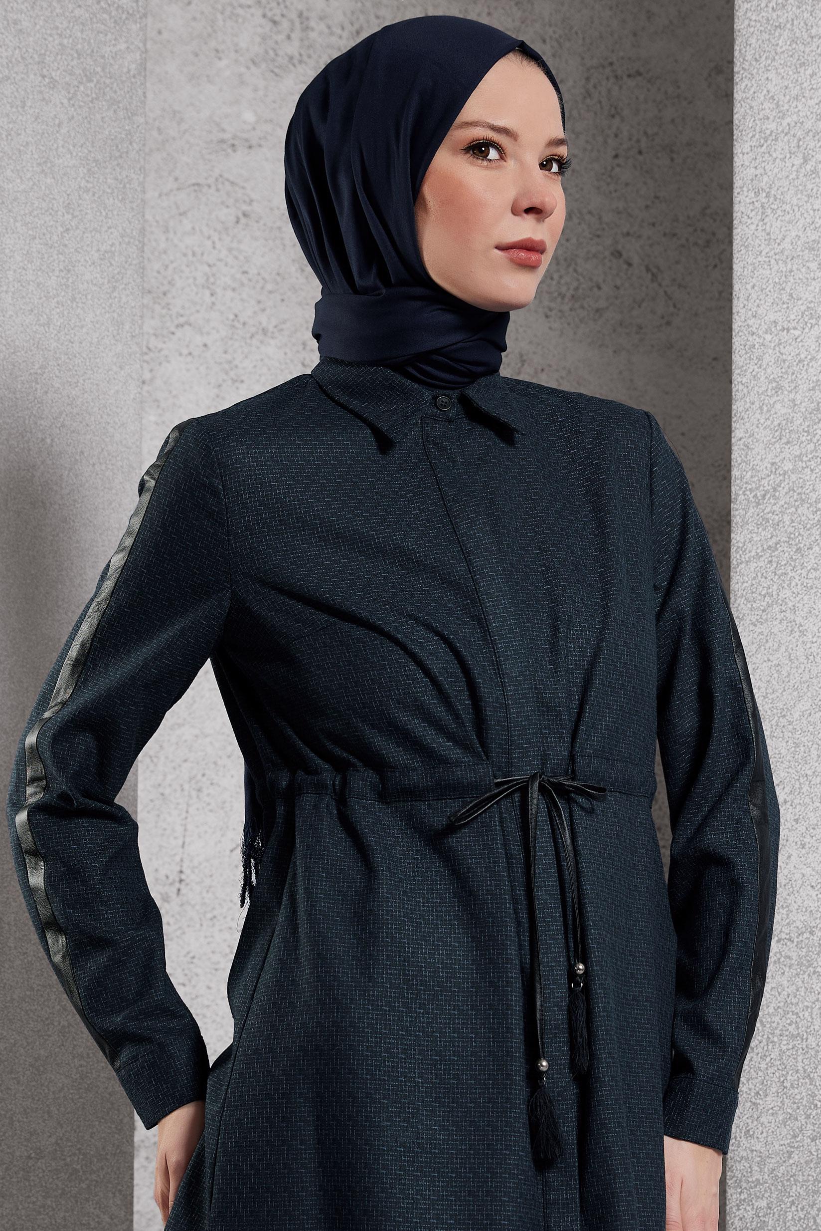 Tesettür giyim LACİVERT BELİ BÜZGÜLÜ TUNİK 45178