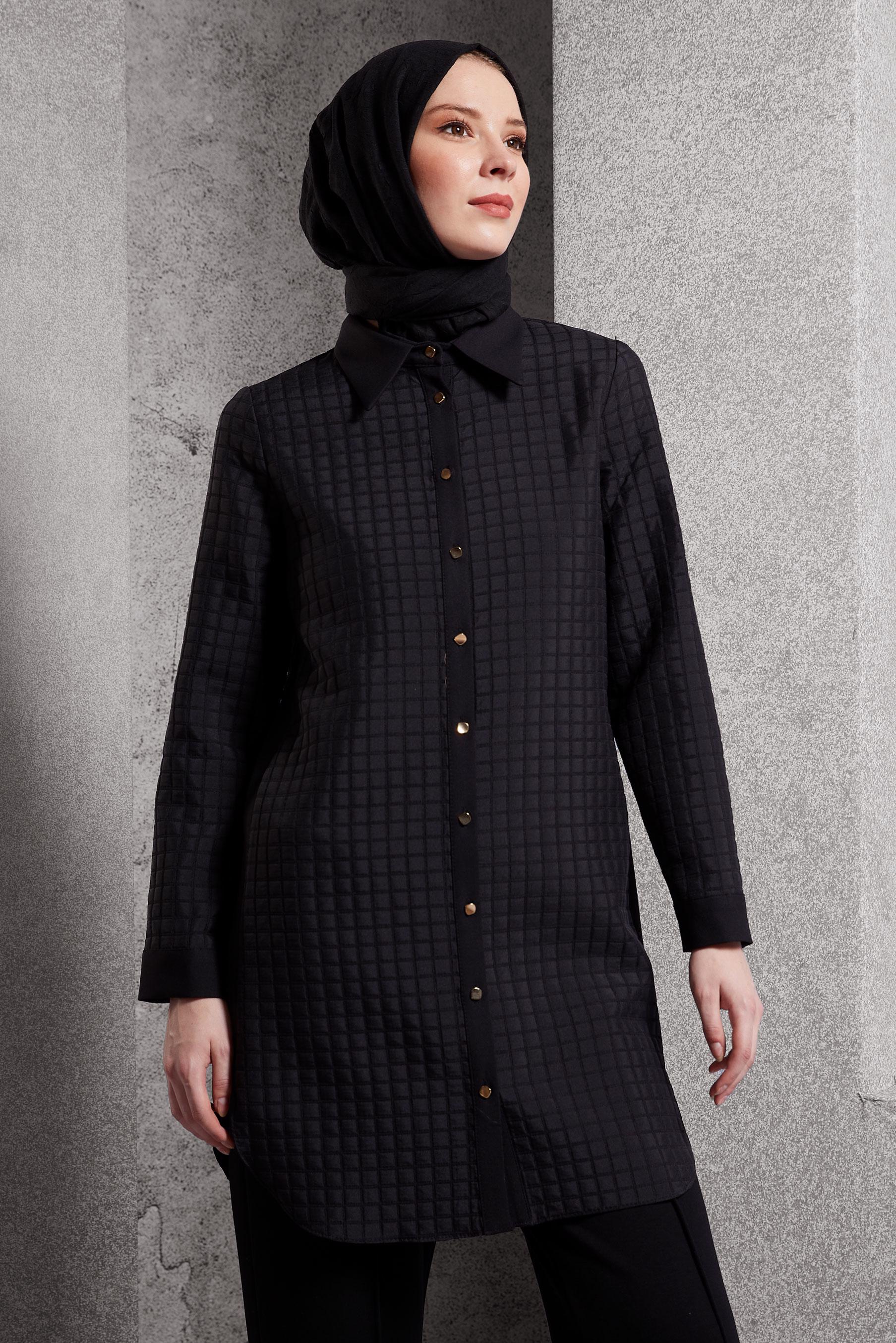 Tesettür giyim SİYAH KAPİTONE DESENLİ TUNİK 45193