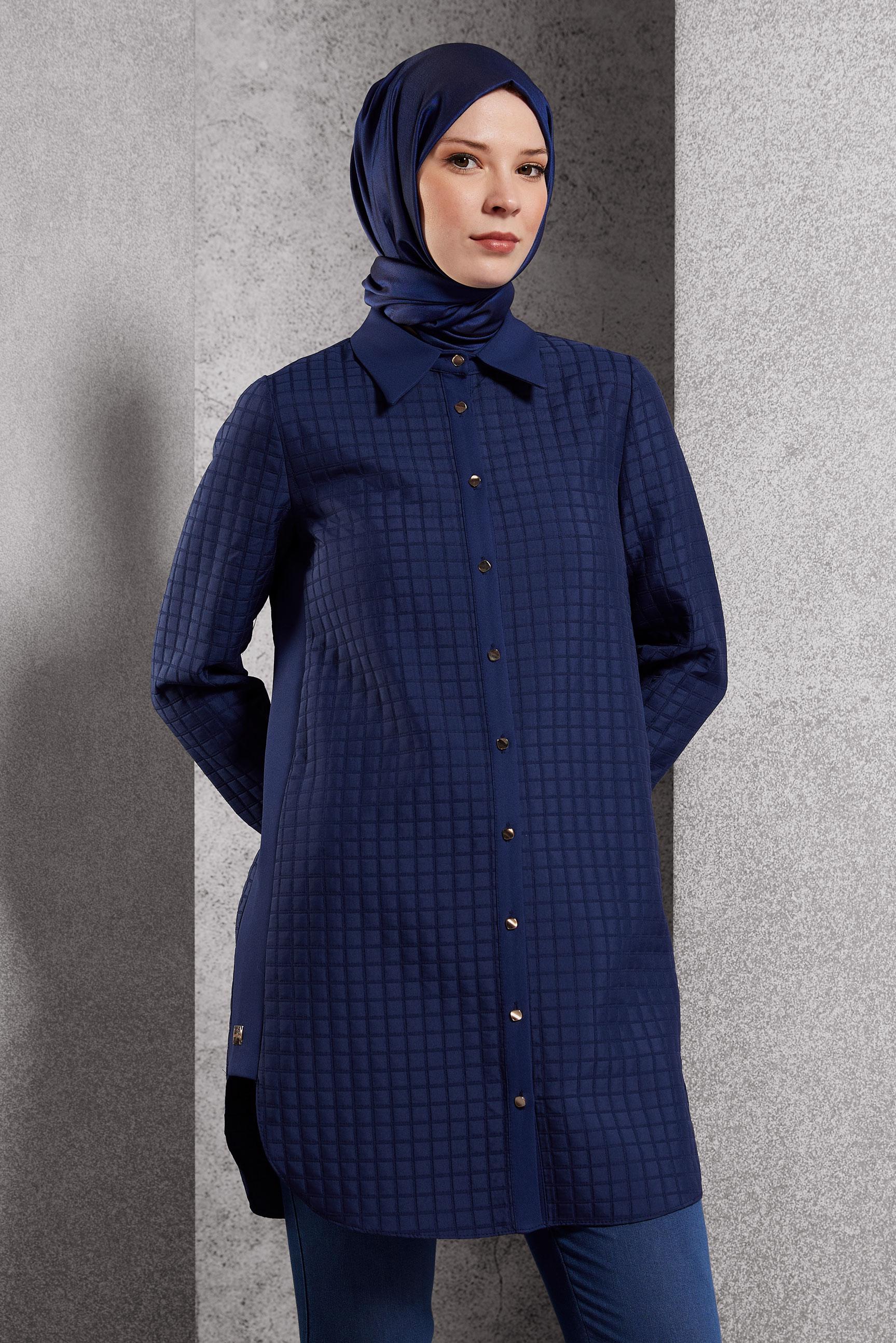 Tesettür giyim LACİVERT KAPİTONE DESENLİ TUNİK 45193