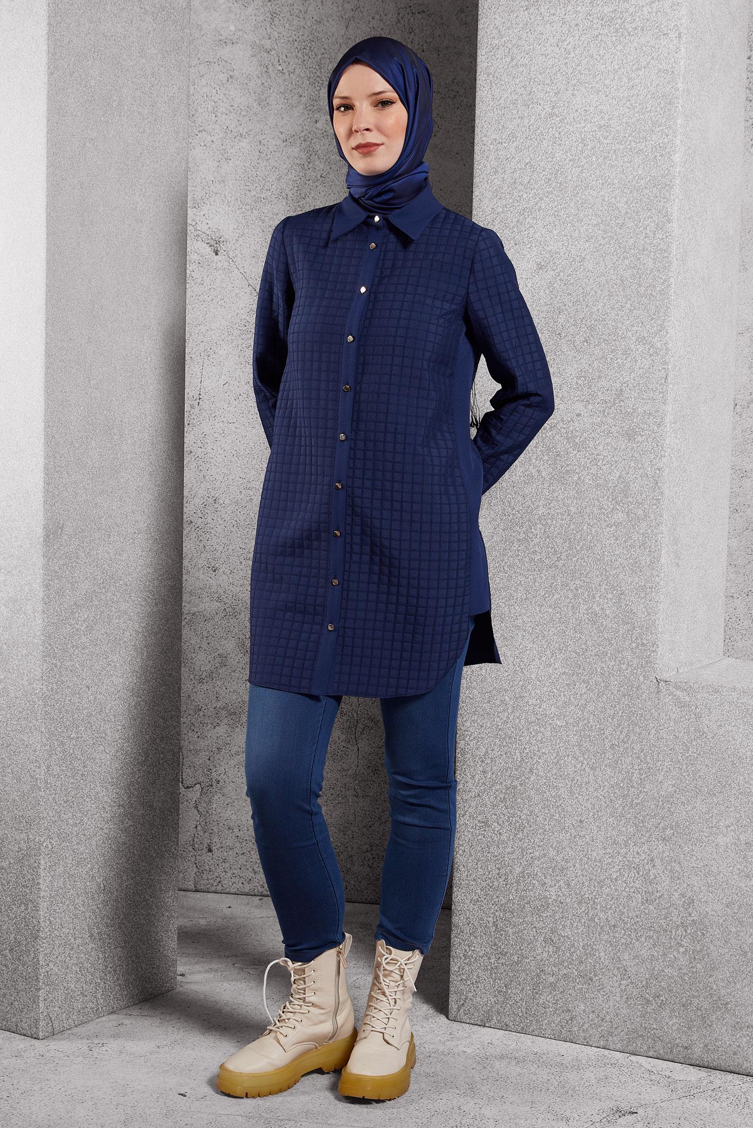 Tesettür giyim LACİVERT KAPİTONE DESENLİ TUNİK 45193