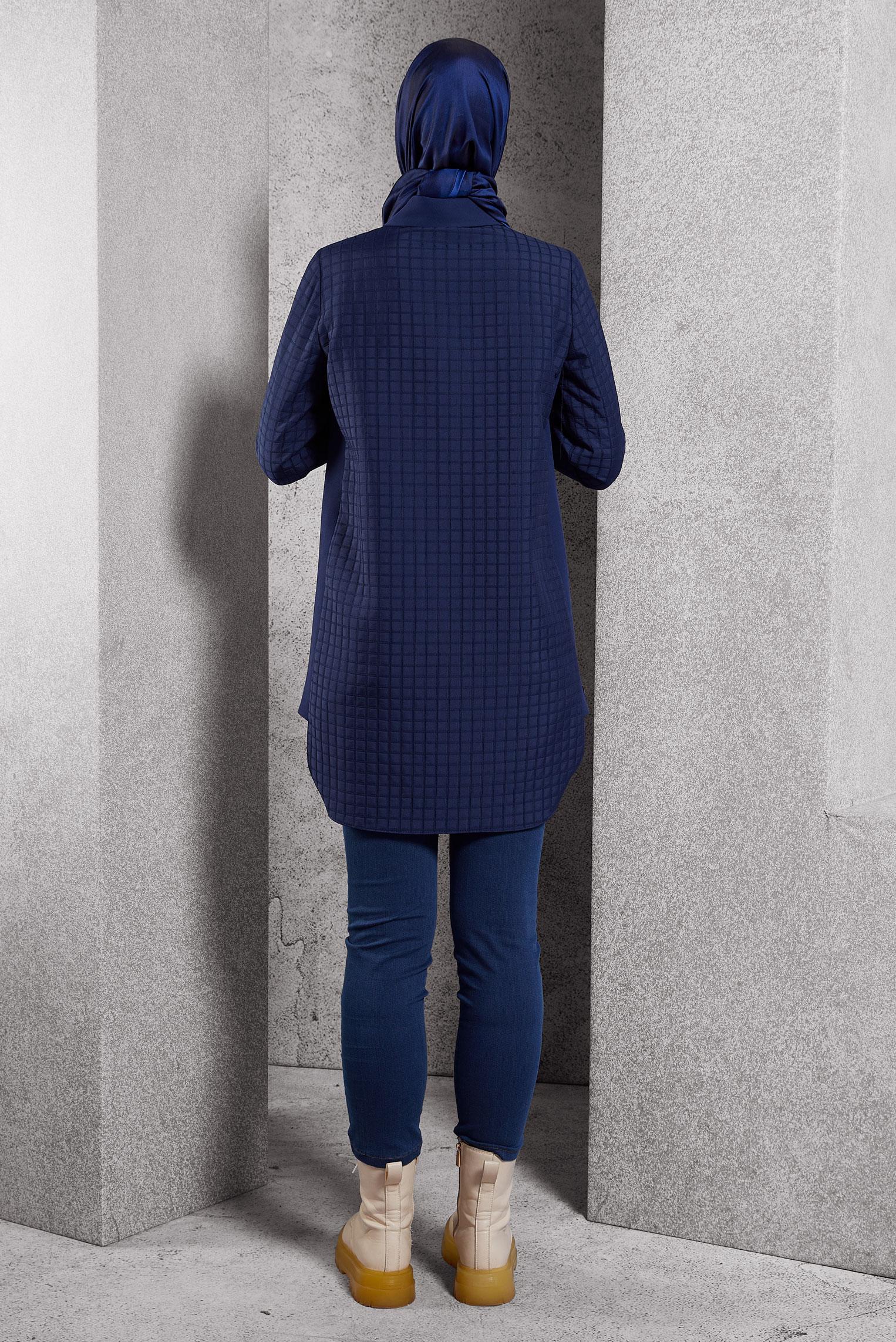 Tesettür giyim LACİVERT KAPİTONE DESENLİ TUNİK 45193