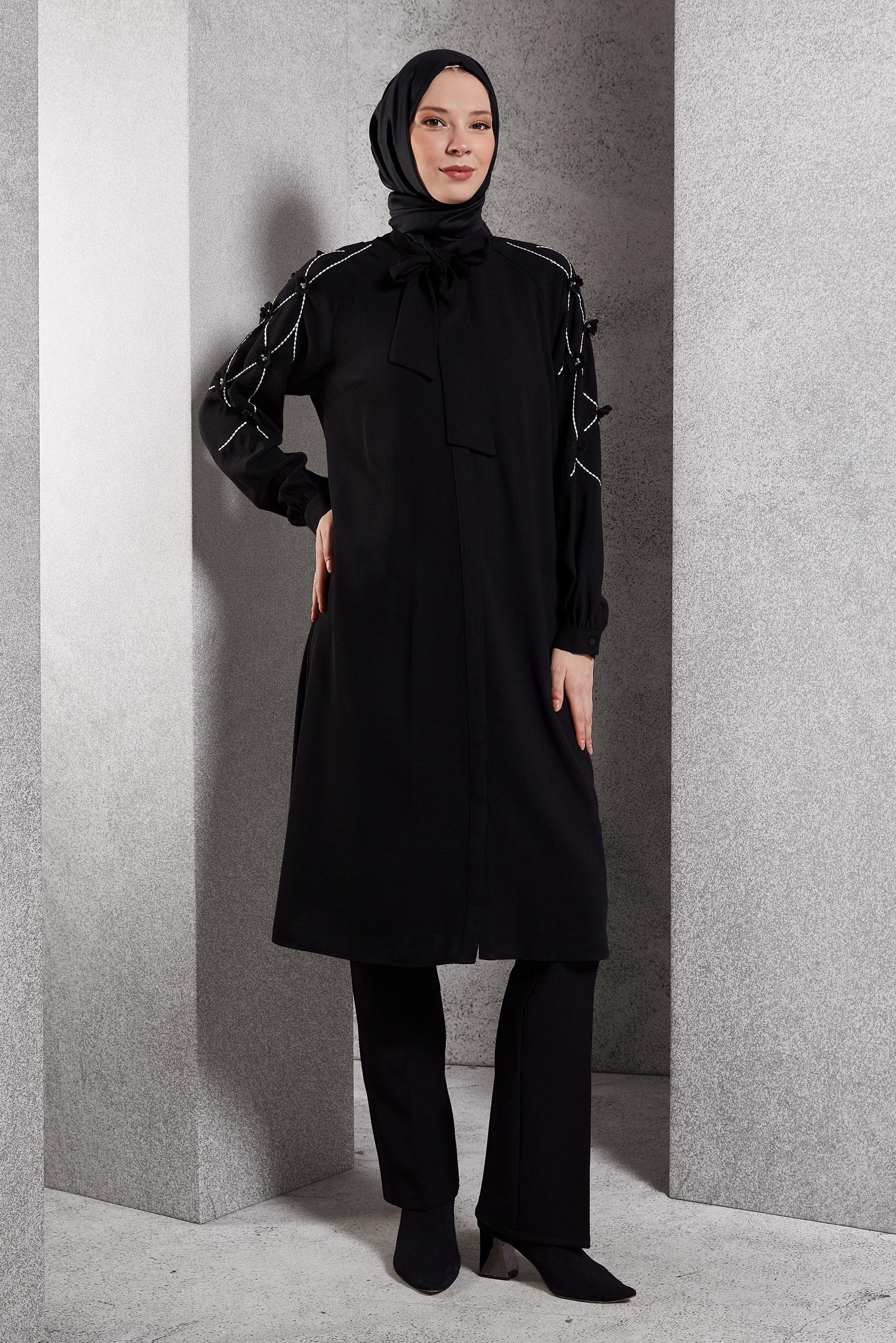 Tesettür giyim SİYAH ÇİÇEK DETAYLI TUNİK 45212