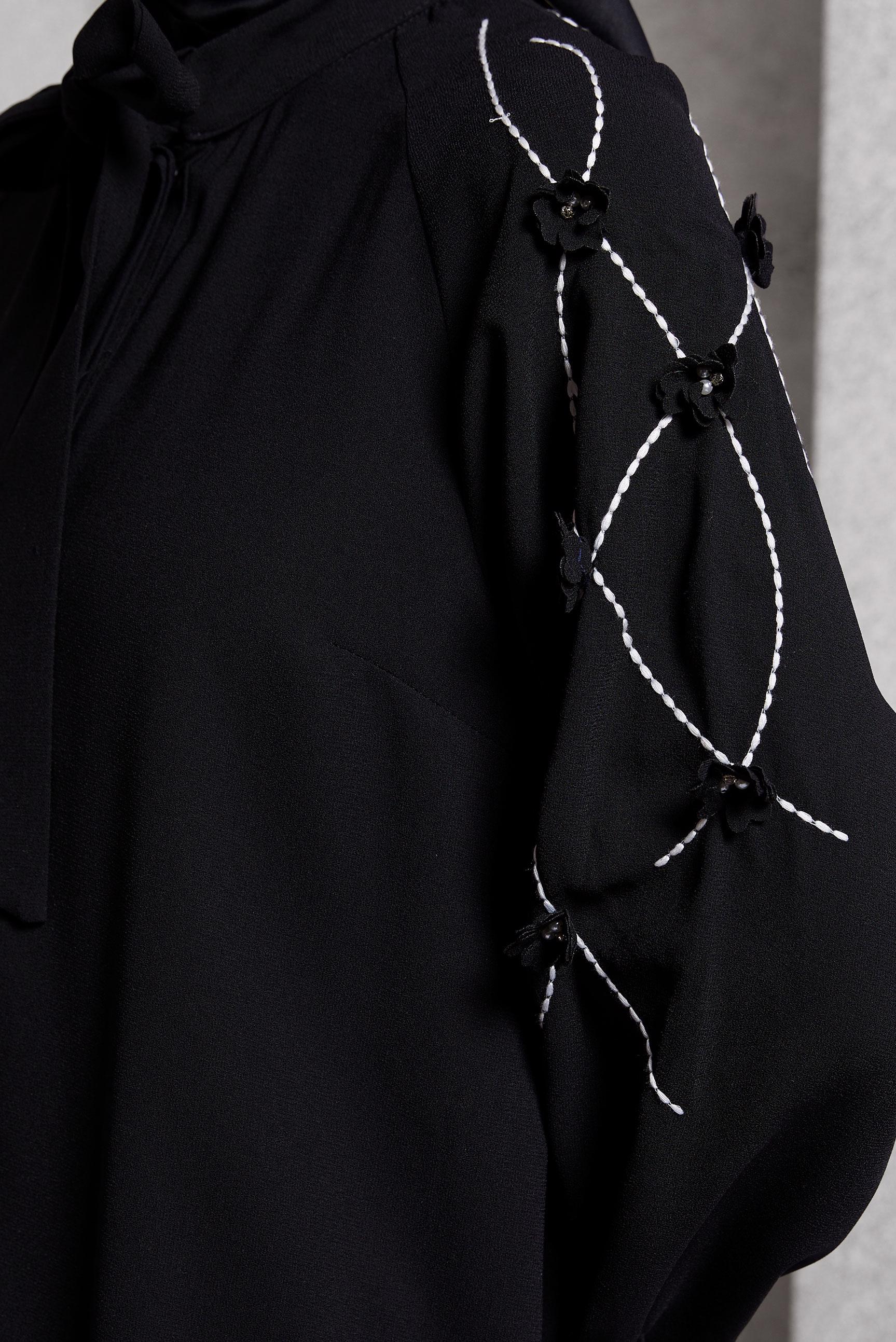 Tesettür giyim SİYAH ÇİÇEK DETAYLI TUNİK 45212