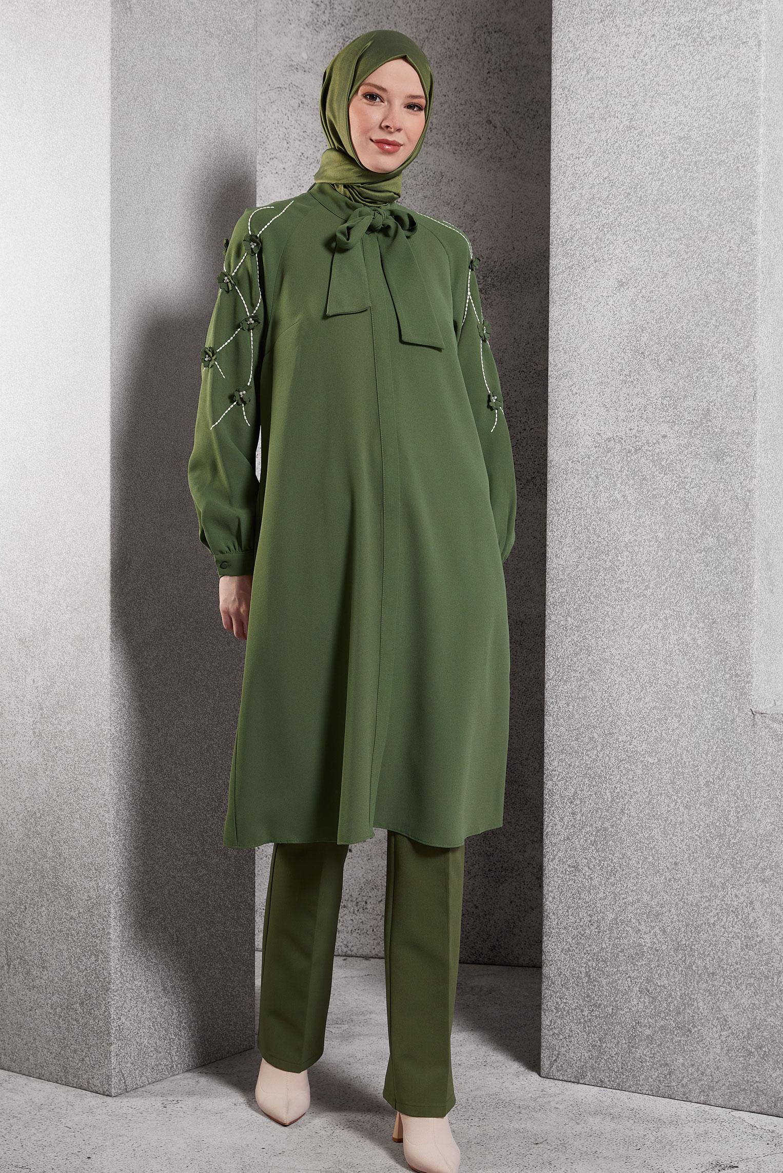 Tesettür giyim HAKİ ÇİÇEK DETAYLI TUNİK 45212