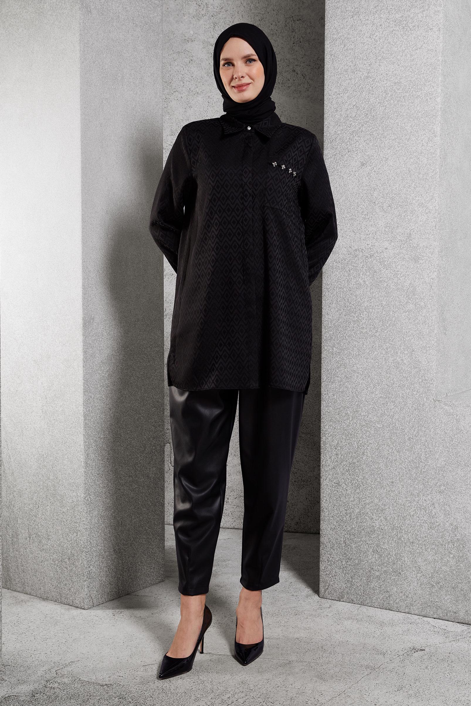 Tesettür giyim SİYAH JAKARLI SATEN TUNİK 45230