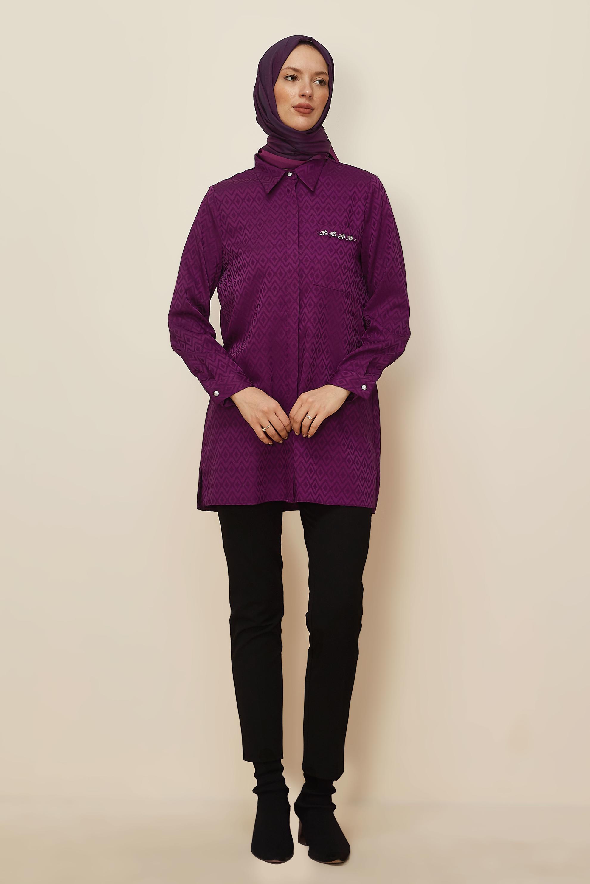 Vêtements hijab PRUNE TUNIQUE EN SATIN JACQUARD 45230