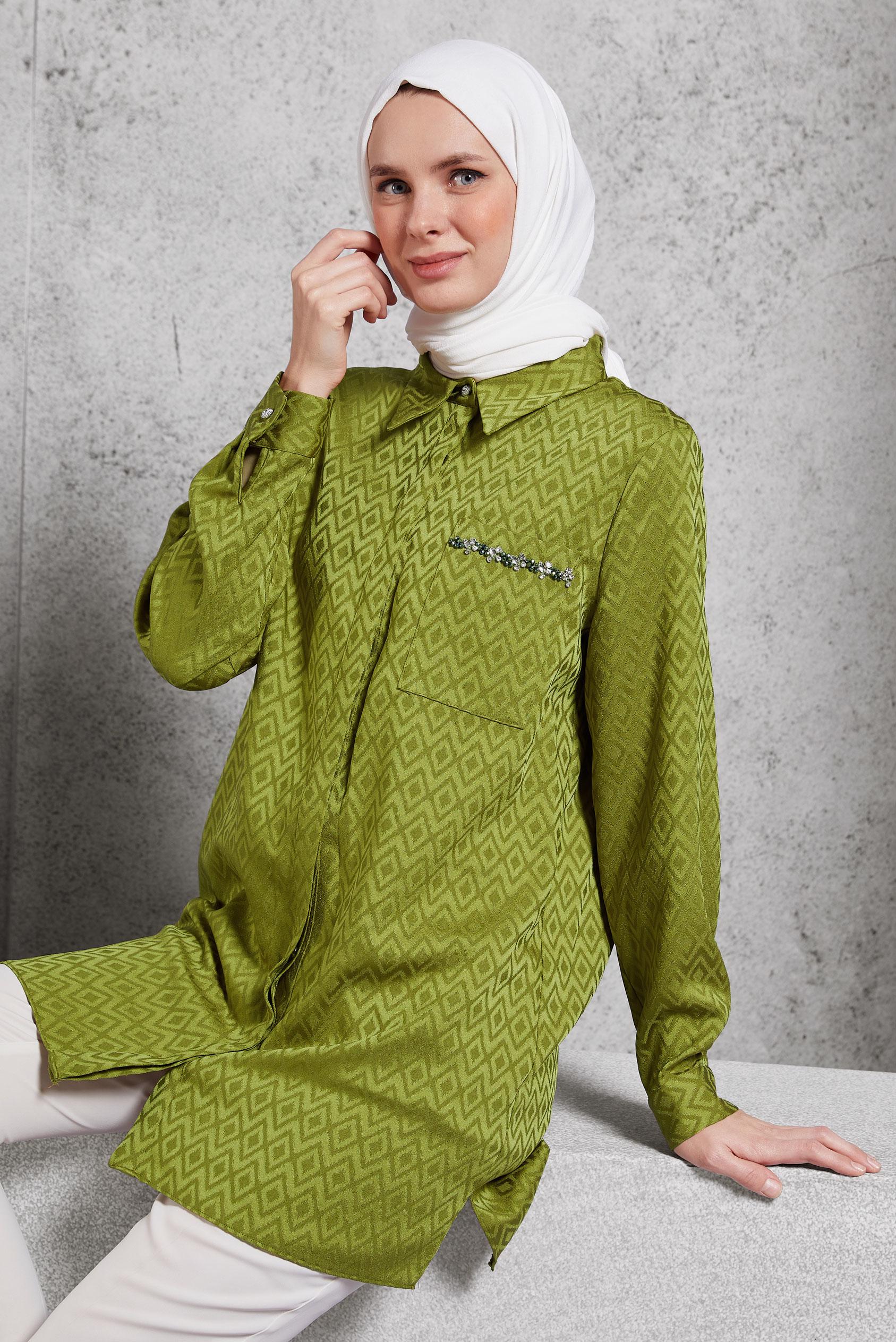 Tesettür giyim YEŞİL JAKARLI SATEN TUNİK 45230