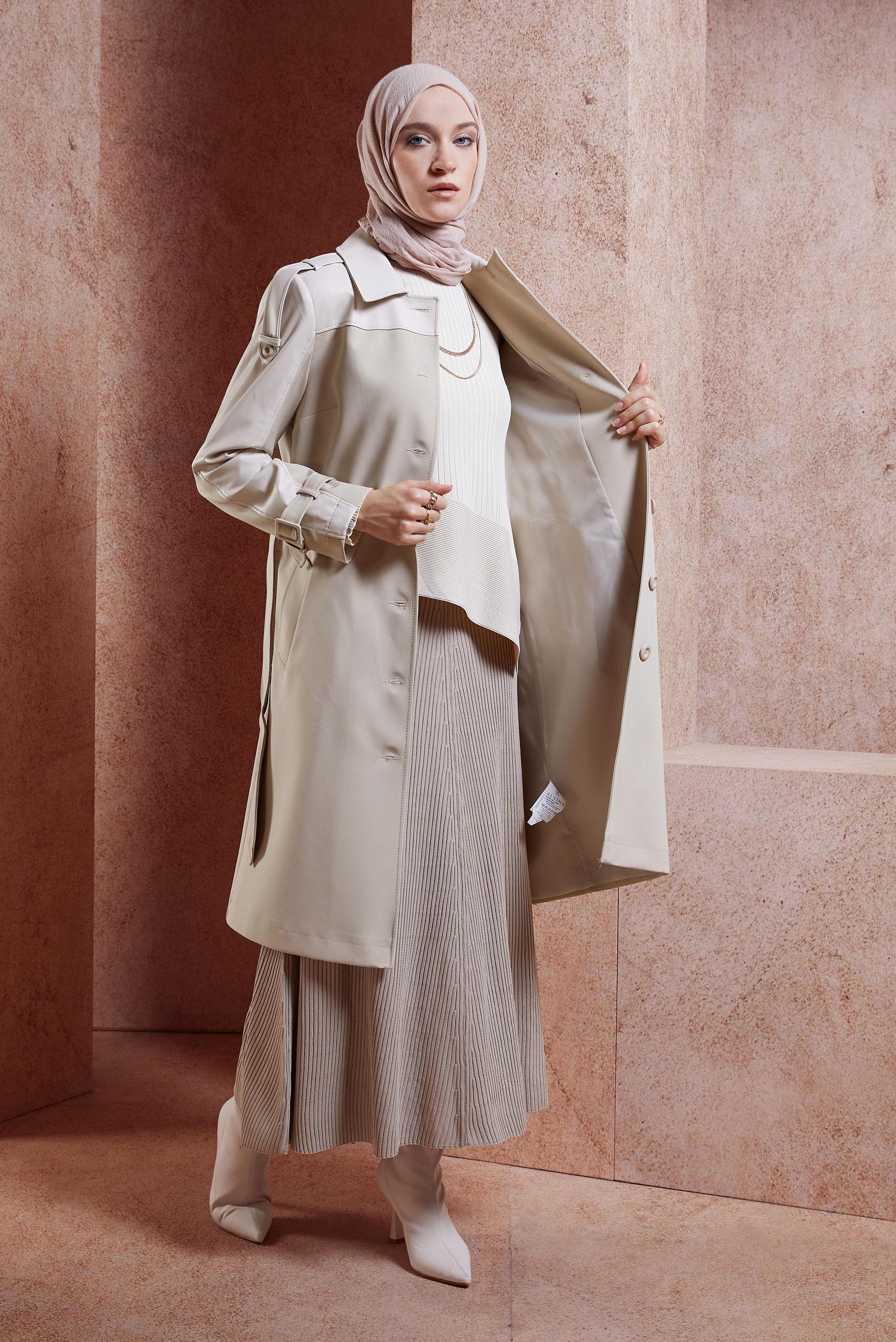 Tesettür giyim BEJ KEMERLİ TRENÇKOT 10907
