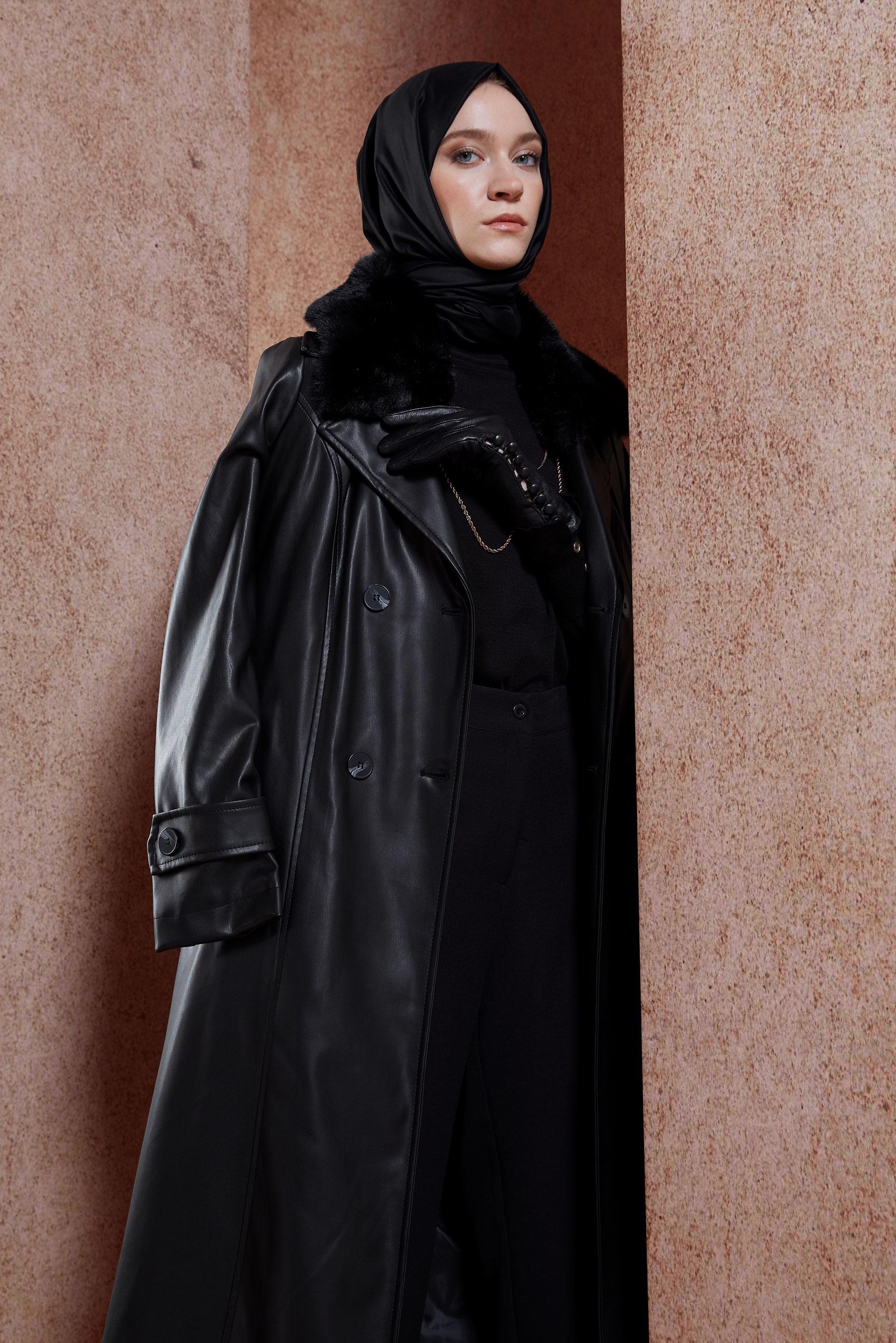 Tesettür giyim SİYAH KUŞAKLI SUNİ DERİ TRENÇKOT 10908