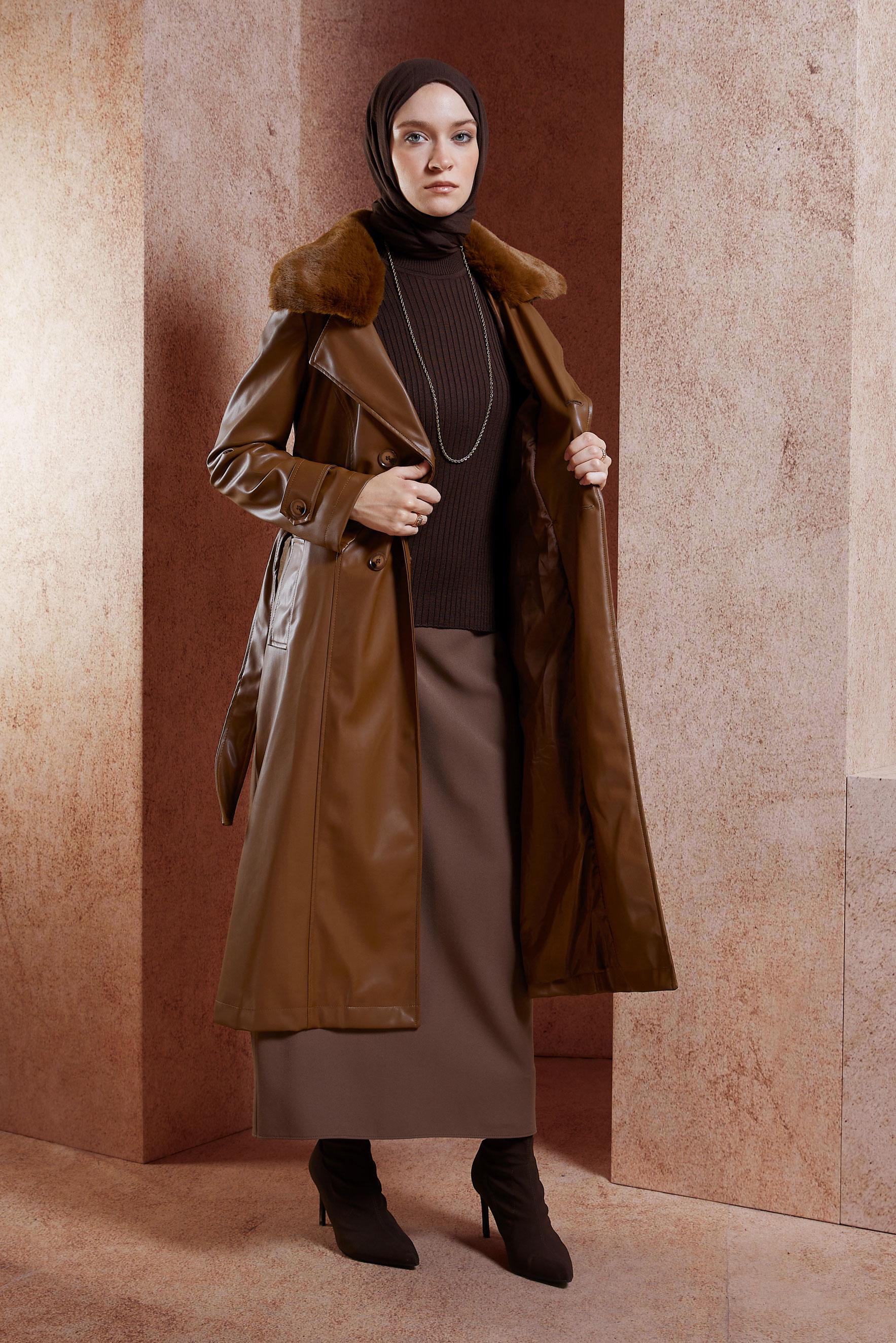 Tesettür giyim TABA KUŞAKLI SUNİ DERİ TRENÇKOT 10908