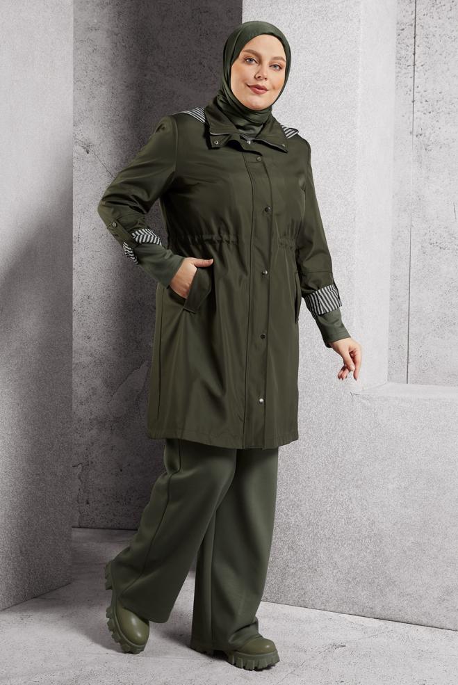 Vêtements hijab KAKI TRENCH-COAT À CAPUCHE 10918 - ALVİNA