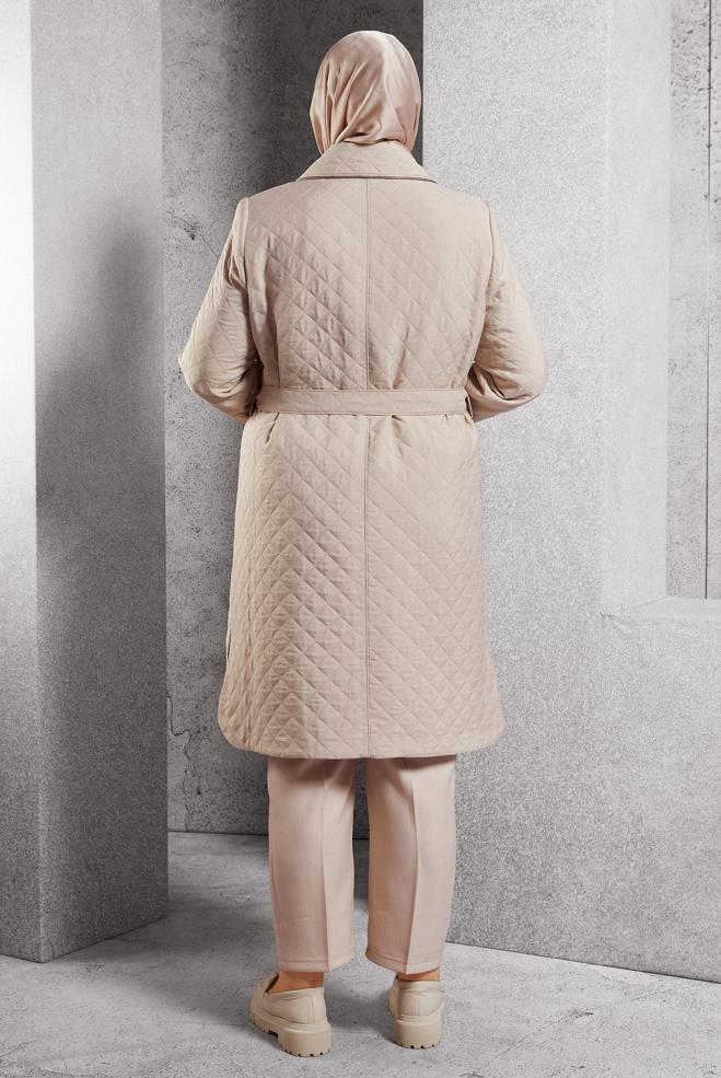 Vêtements hijab BEIGE TRENCH-COAT MATELASSÉ CEINTURÉ 10927 - ALVİNA