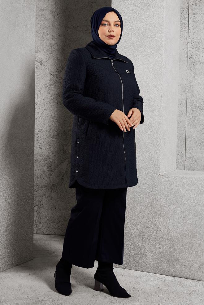 Vêtements hijab BLEU MARINE TRENCH-COAT MATELASSÉ 10930 - ALVİNA