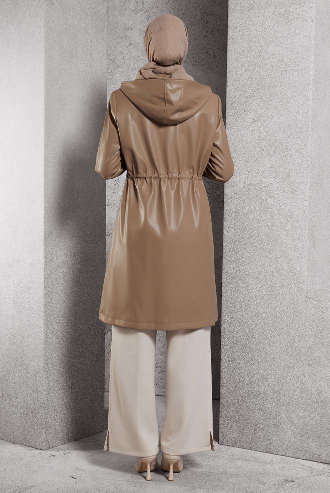 Vêtements hijab BEIGE TRENCH-COAT EN SIMILI CUIR 10931 - ALVİNA