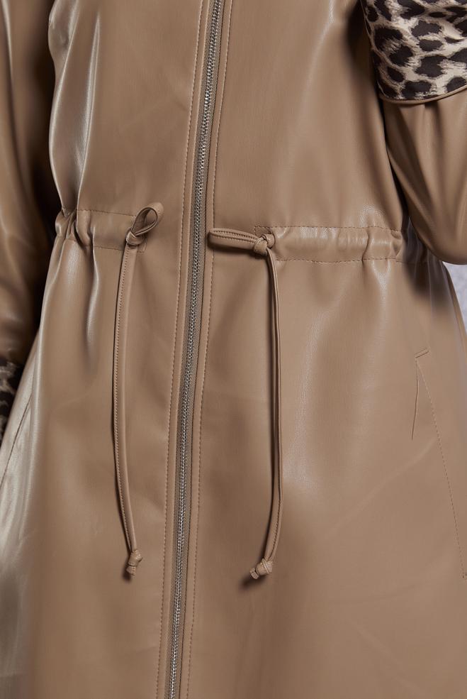 Vêtements hijab BEIGE TRENCH-COAT EN SIMILI CUIR 10931 - ALVİNA