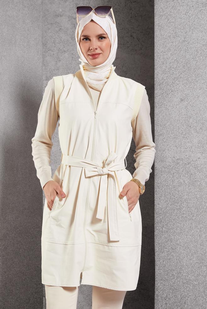 Vêtements hijab BLANC GILET EN SIMILI CUIR AVEC CEINTURE 45239 - ALVİNA
