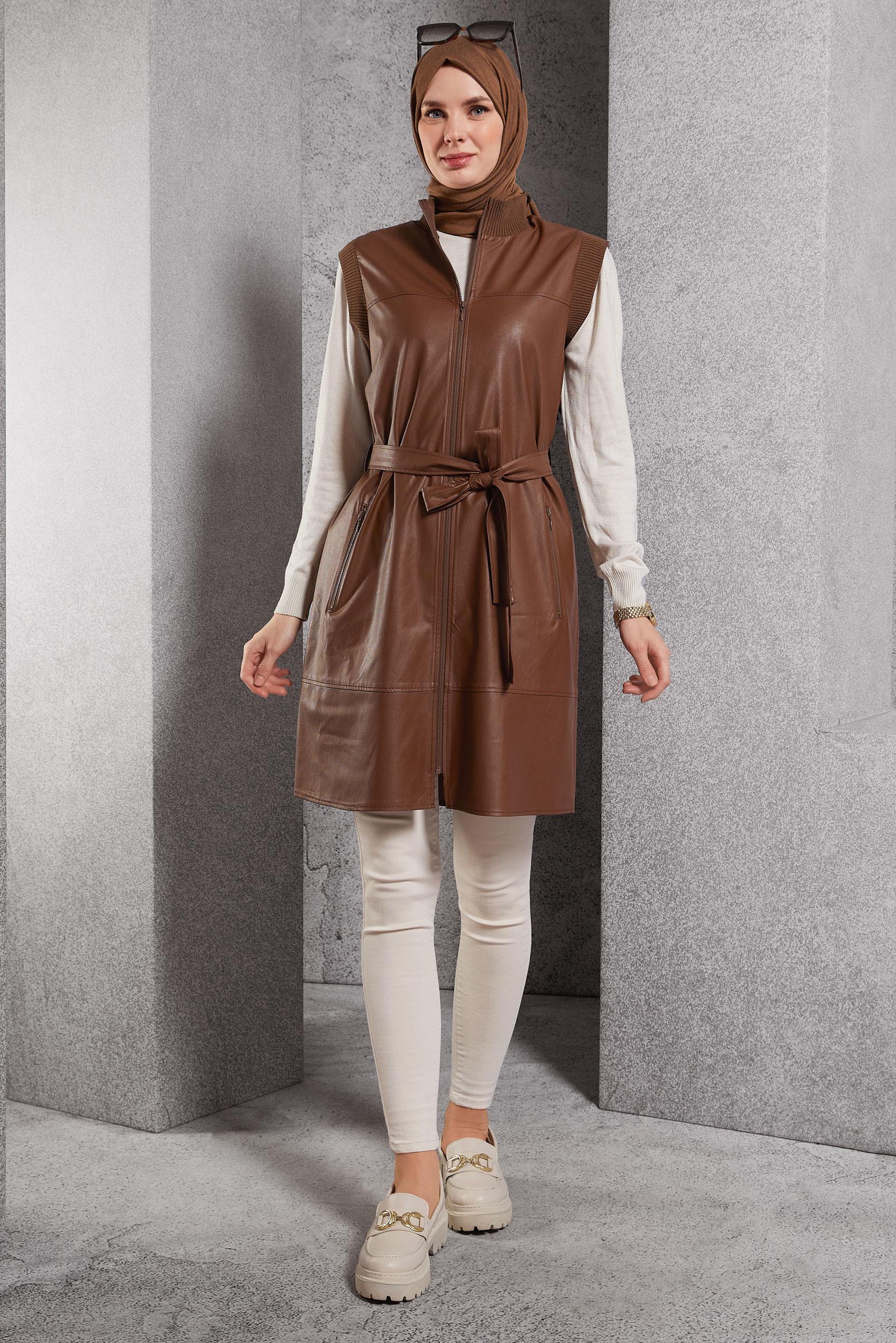 Tesettür giyim KAHVE KUŞAKLI SUNİ DERİ YELEK 45239